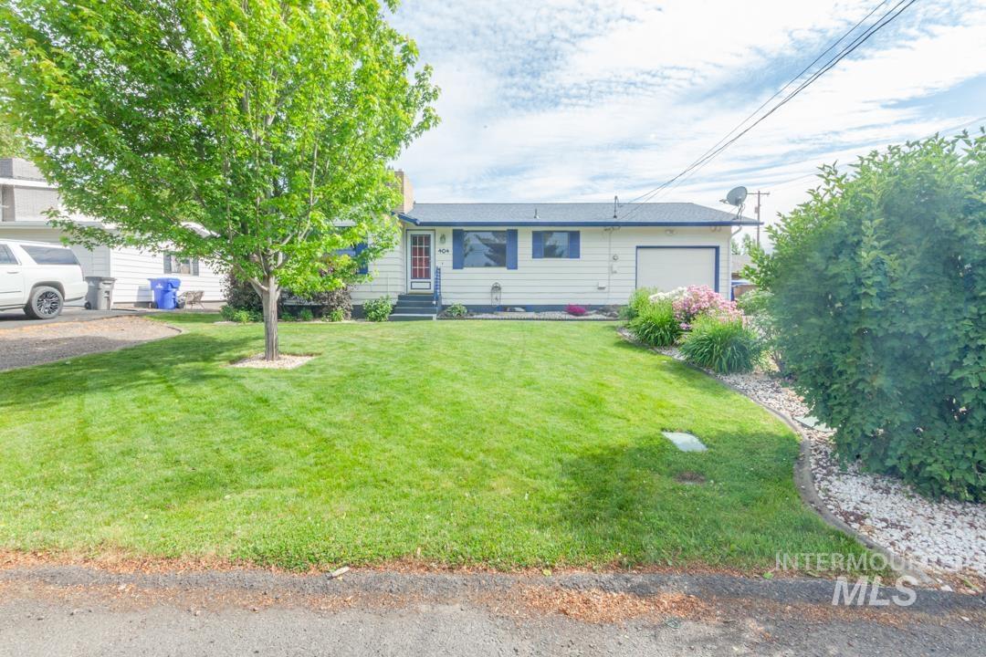 404 Linden Dr, Lewiston, Idaho 83501, 3 Bedrooms, 4 Bathrooms, Residential For Sale, Price $499,000,MLS 98975065