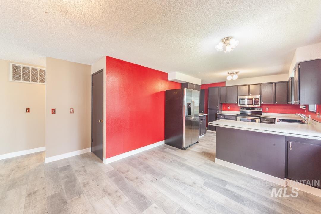 404 Linden Dr, Lewiston, Idaho 83501, 3 Bedrooms, 4 Bathrooms, Residential For Sale, Price $499,000,MLS 98975065