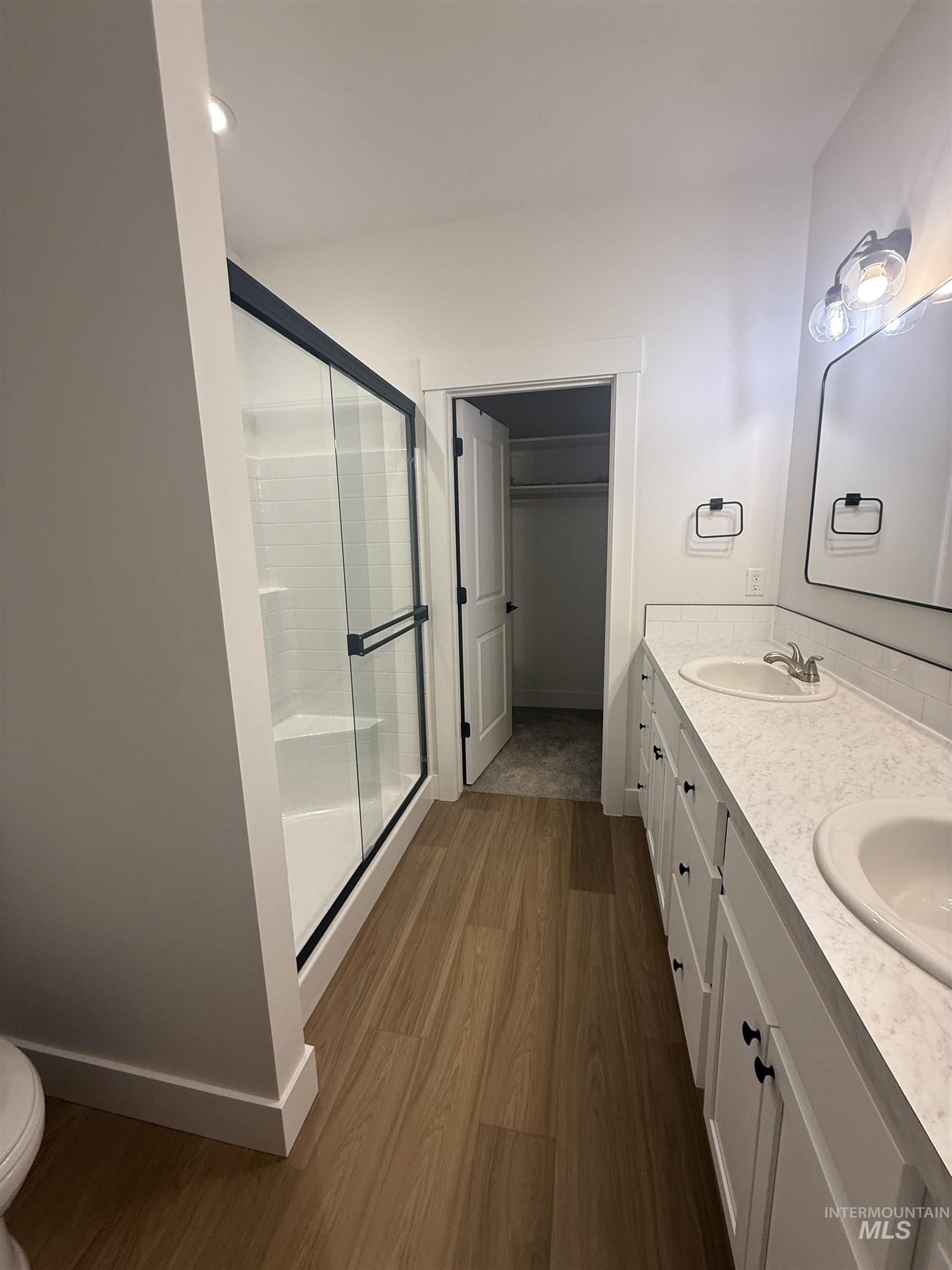 501 W California, Homedale, Idaho 83628, 3 Bedrooms, 2 Bathrooms, Residential For Sale, Price $312,000,MLS 98975066