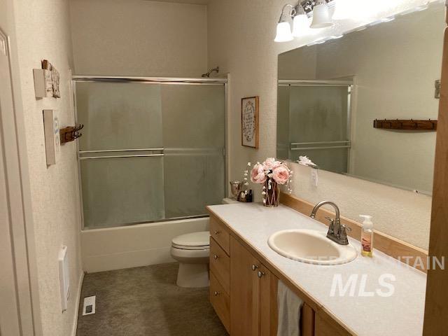 517 Oleander Rd, Ontario, Oregon 97914, 5 Bedrooms, 3.5 Bathrooms, Residential For Sale, Price $974,500,MLS 98975069