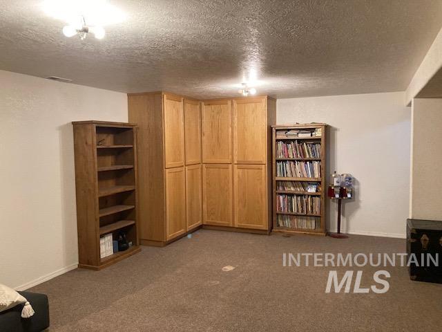 517 Oleander Rd, Ontario, Oregon 97914, 5 Bedrooms, 3.5 Bathrooms, Residential For Sale, Price $974,500,MLS 98975069