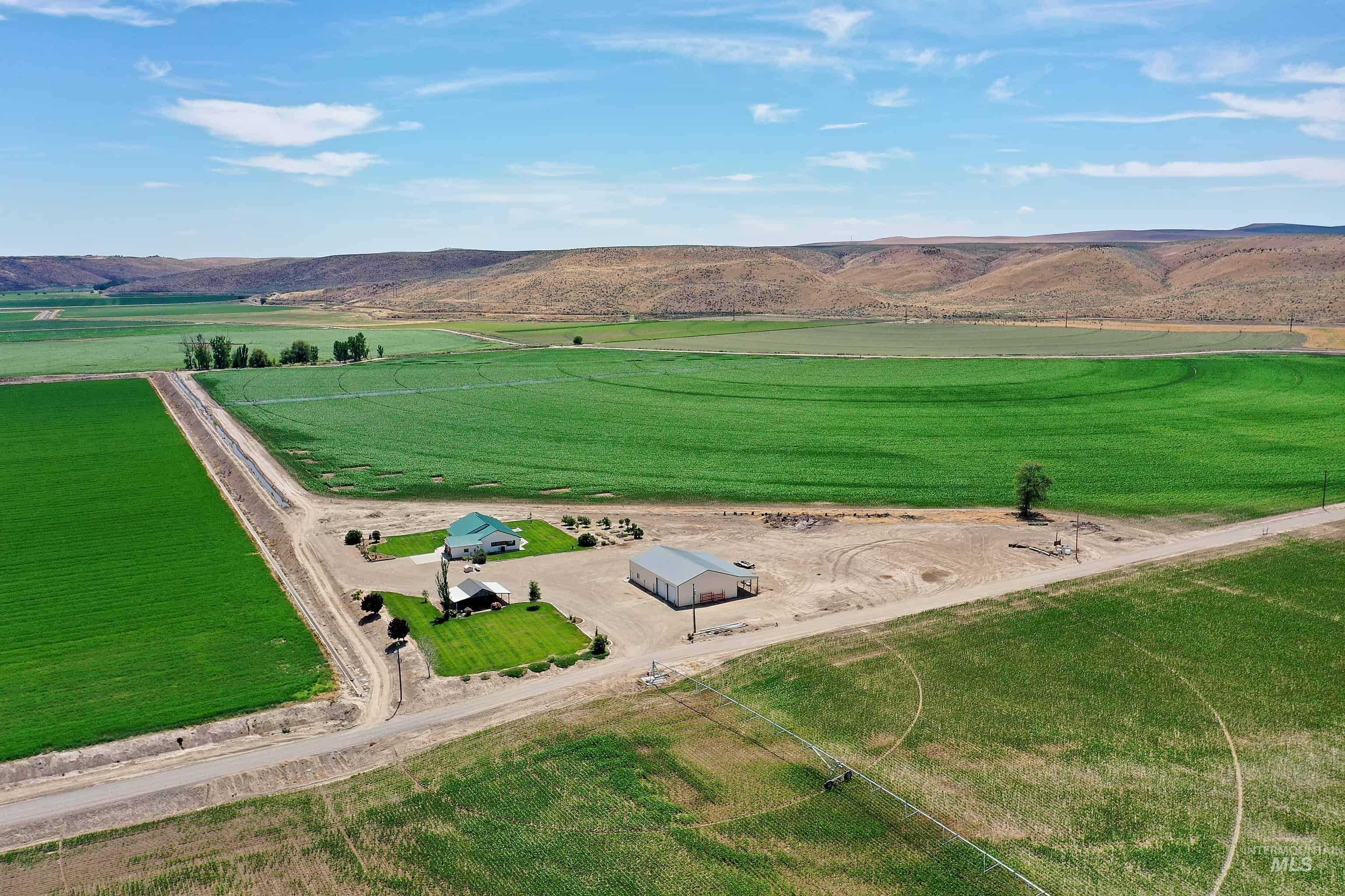 517 Oleander Rd, Ontario, Oregon 97914, 5 Bedrooms, 3.5 Bathrooms, Residential For Sale, Price $974,500,MLS 98975069