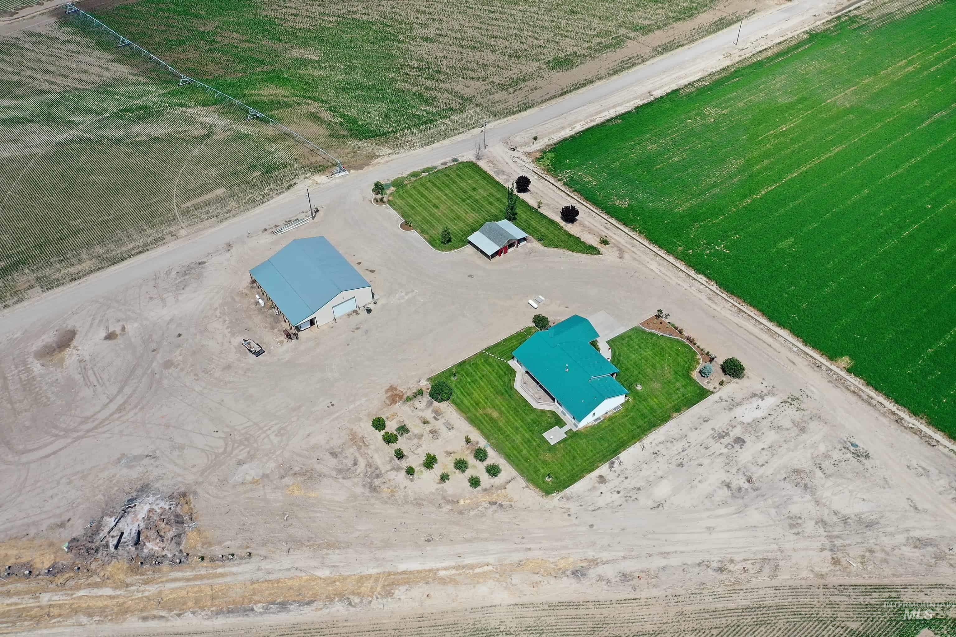 517 Oleander Rd, Ontario, Oregon 97914, 5 Bedrooms, 3.5 Bathrooms, Residential For Sale, Price $974,500,MLS 98975069