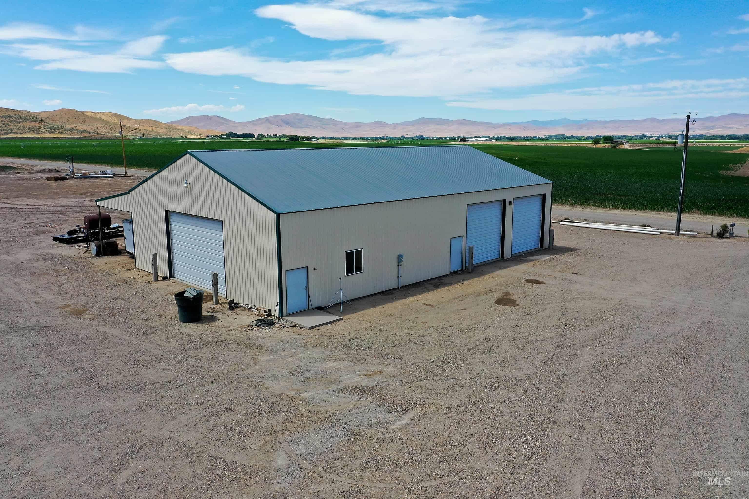 517 Oleander Rd, Ontario, Oregon 97914, 5 Bedrooms, 3.5 Bathrooms, Residential For Sale, Price $974,500,MLS 98975069