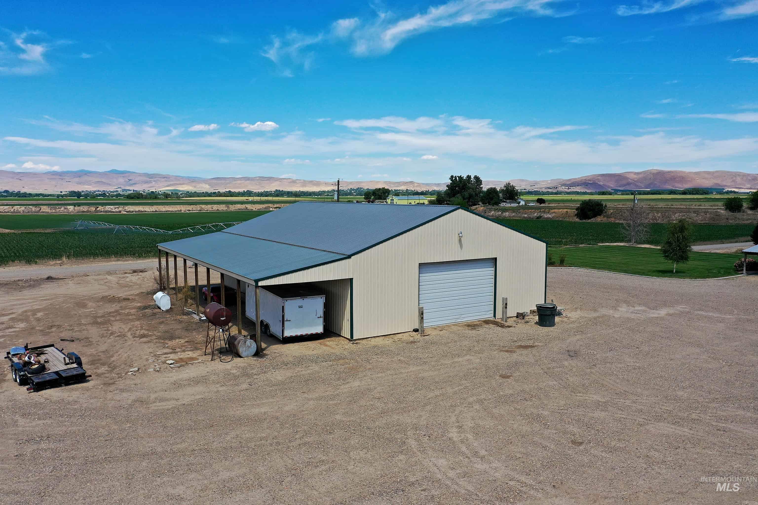 517 Oleander Rd, Ontario, Oregon 97914, 5 Bedrooms, 3.5 Bathrooms, Residential For Sale, Price $974,500,MLS 98975069