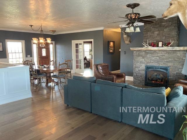 517 Oleander Rd, Ontario, Oregon 97914, 5 Bedrooms, 3.5 Bathrooms, Residential For Sale, Price $974,500,MLS 98975069