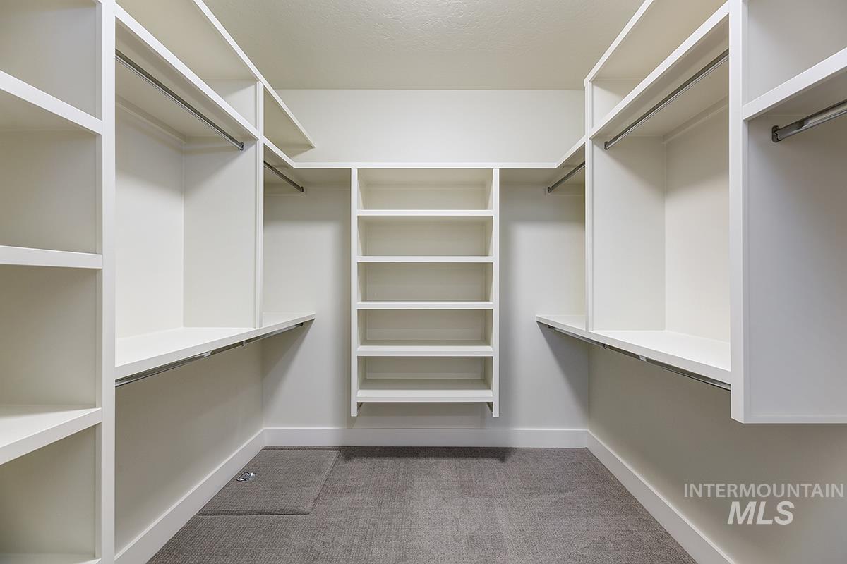 3281 E Englehart Dr., Meridian, Idaho 83642, 4 Bedrooms, 2.5 Bathrooms, Residential For Sale, Price $717,800,MLS 98975071