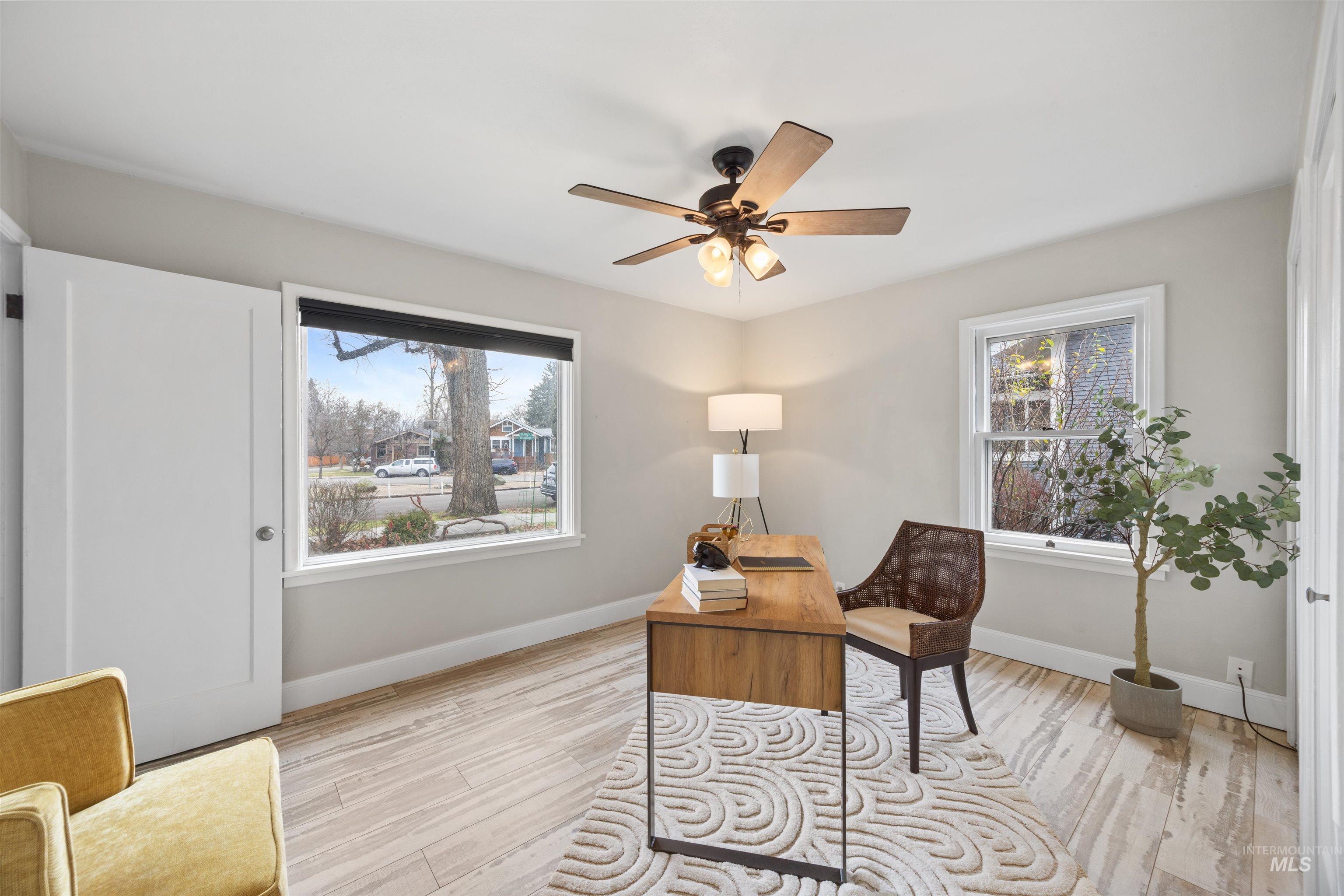 916 E McKinley Street, Boise, Idaho 83712, 5 Bedrooms, 2 Bathrooms, Residential For Sale, Price $789,900,MLS 98975072