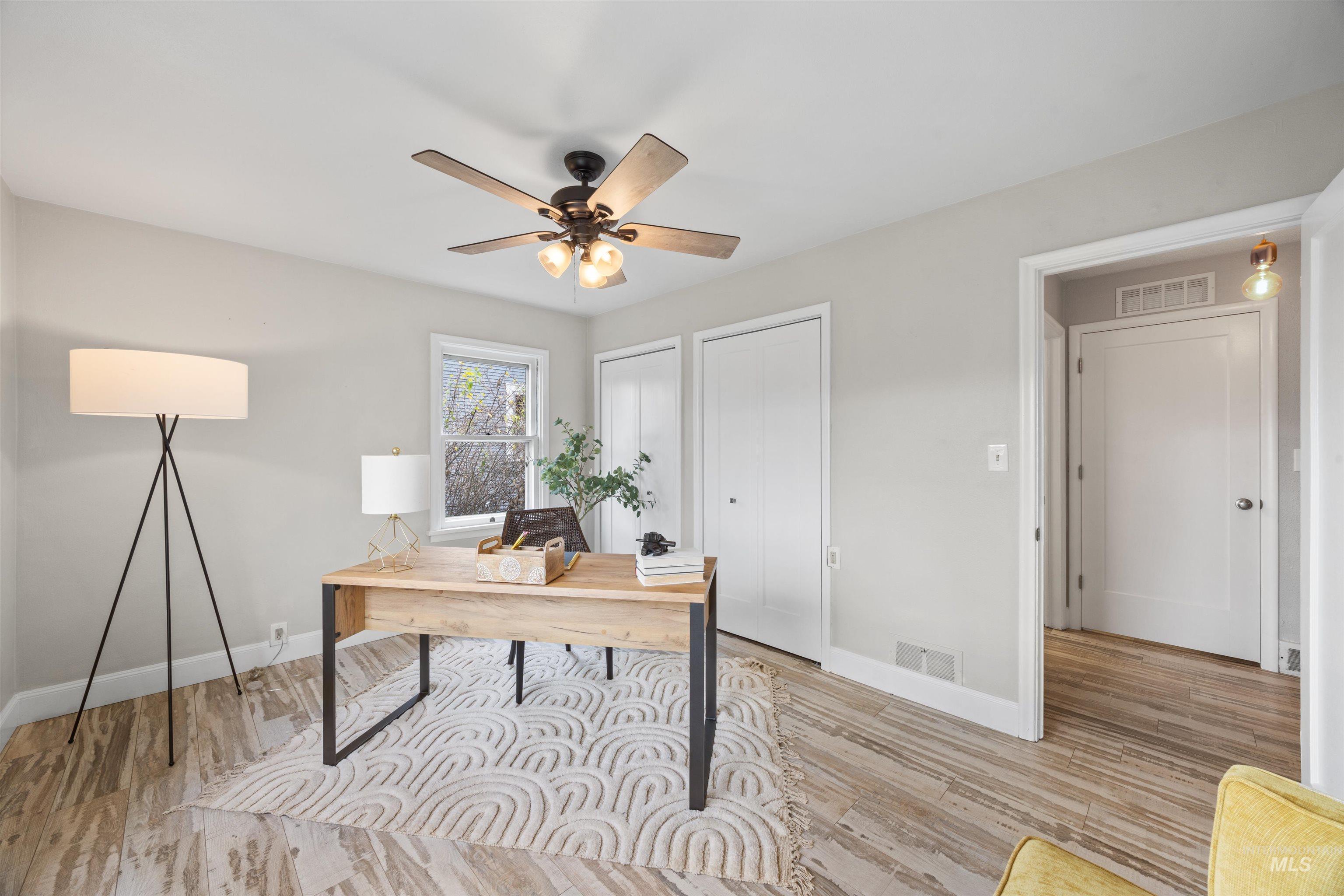 916 E McKinley Street, Boise, Idaho 83712, 5 Bedrooms, 2 Bathrooms, Residential For Sale, Price $789,900,MLS 98975072