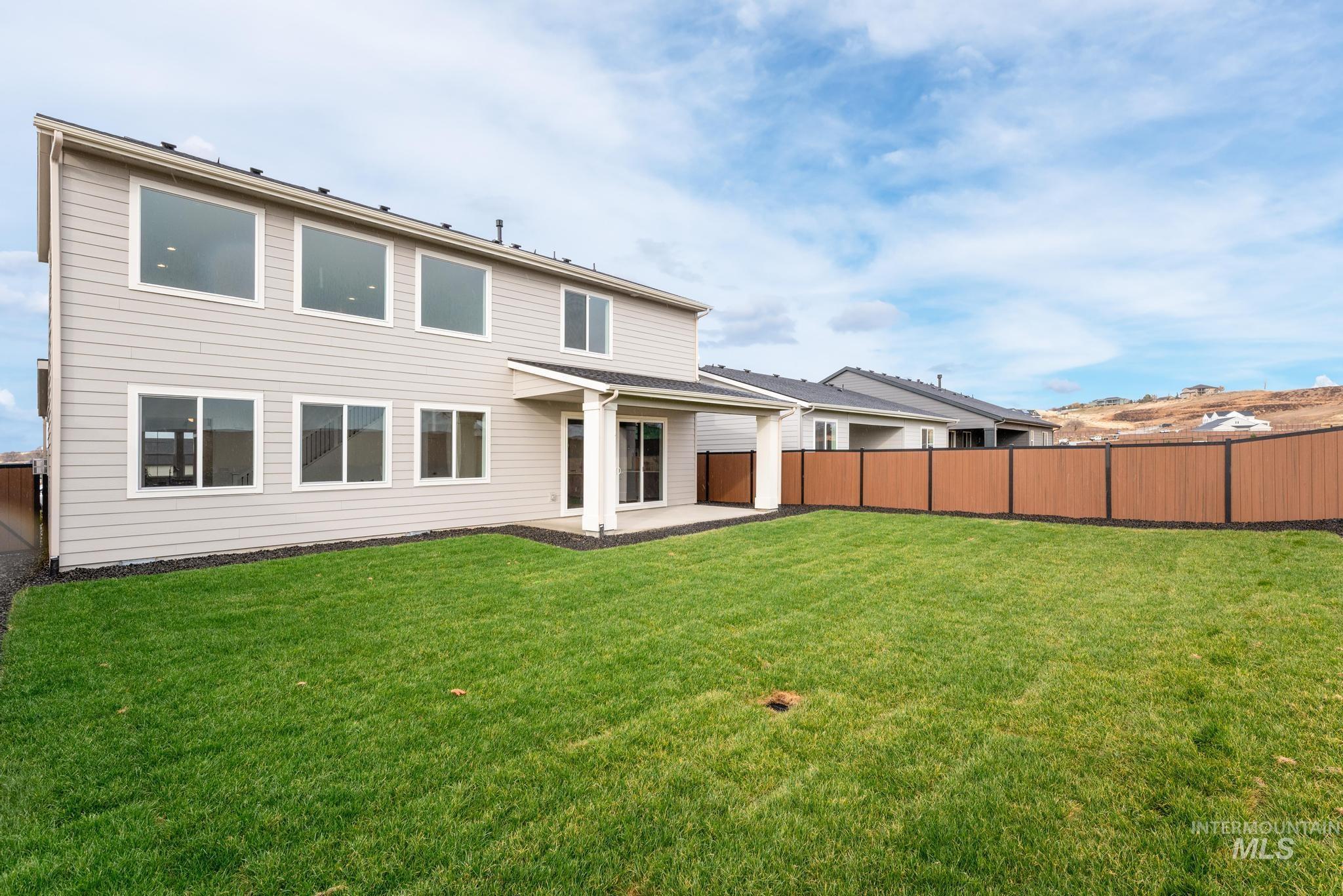 14867 Brown Pelican St, Caldwell, Idaho 83607, 5 Bedrooms, 4 Bathrooms, Residential For Sale, Price $579,000,MLS 98975073