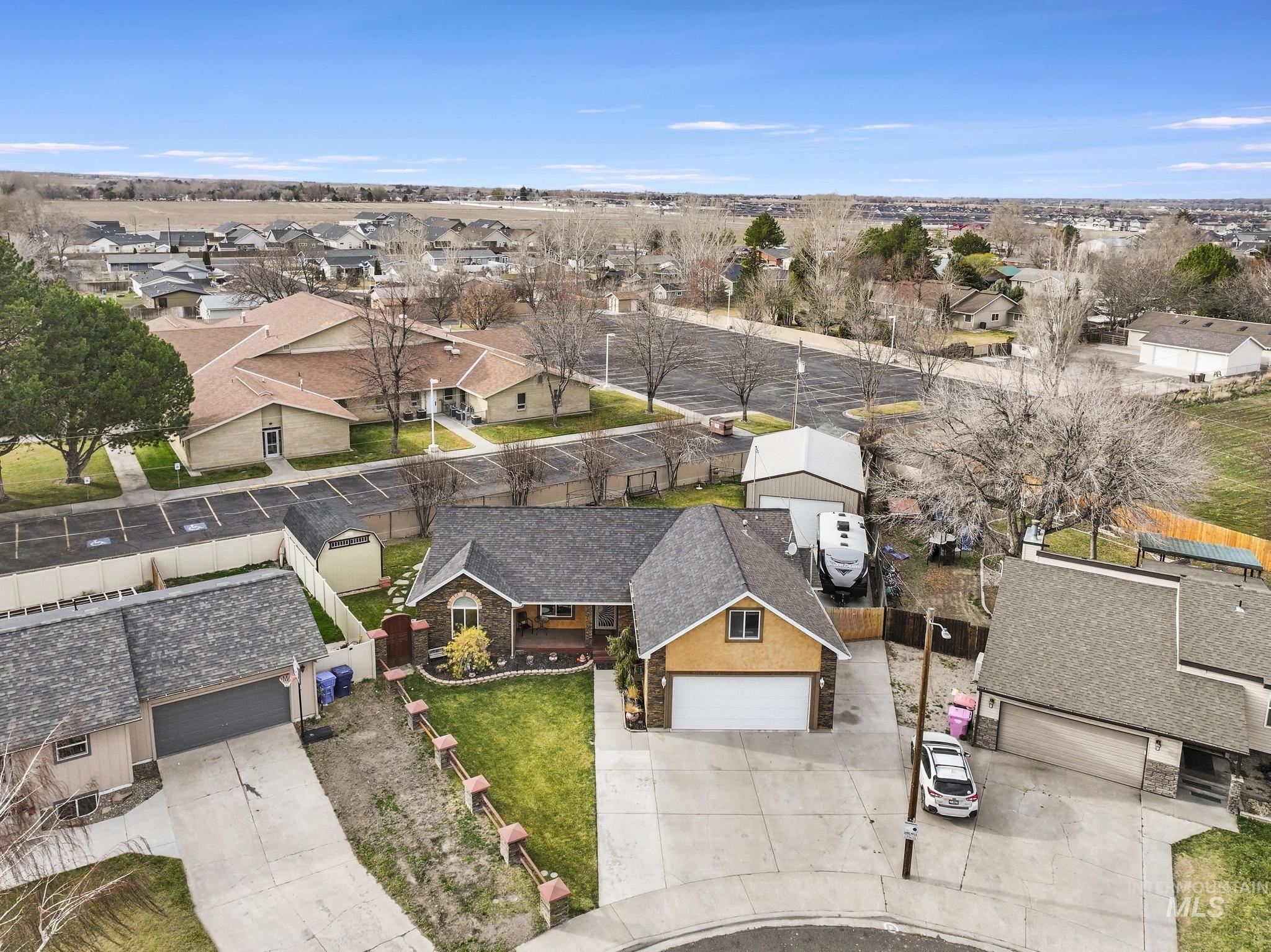 733 Beta Cir, Twin Falls, Idaho 83301, 5 Bedrooms, 3 Bathrooms, Residential For Sale, Price $545,000,MLS 98975077
