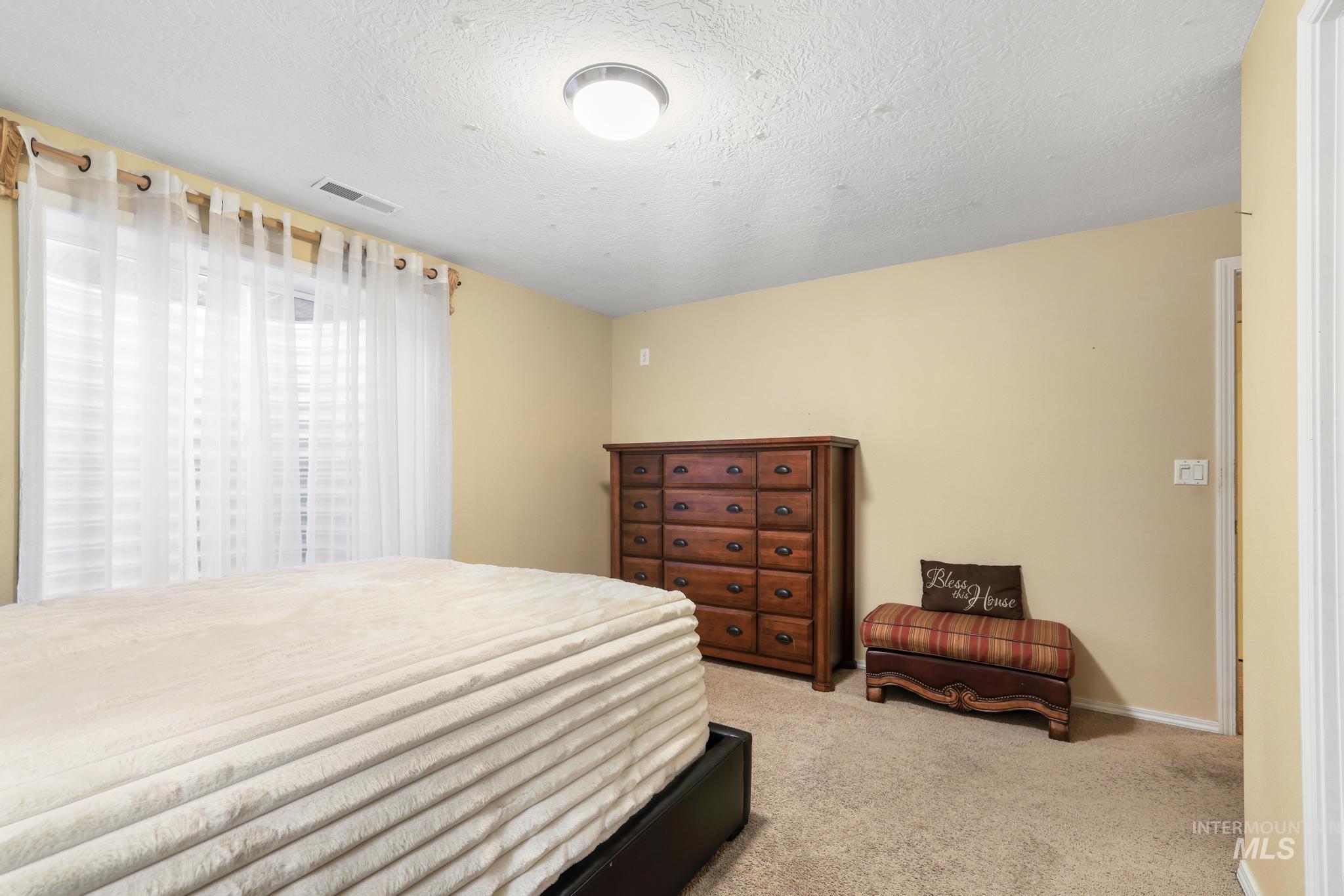 733 Beta Cir, Twin Falls, Idaho 83301, 5 Bedrooms, 3 Bathrooms, Residential For Sale, Price $545,000,MLS 98975077