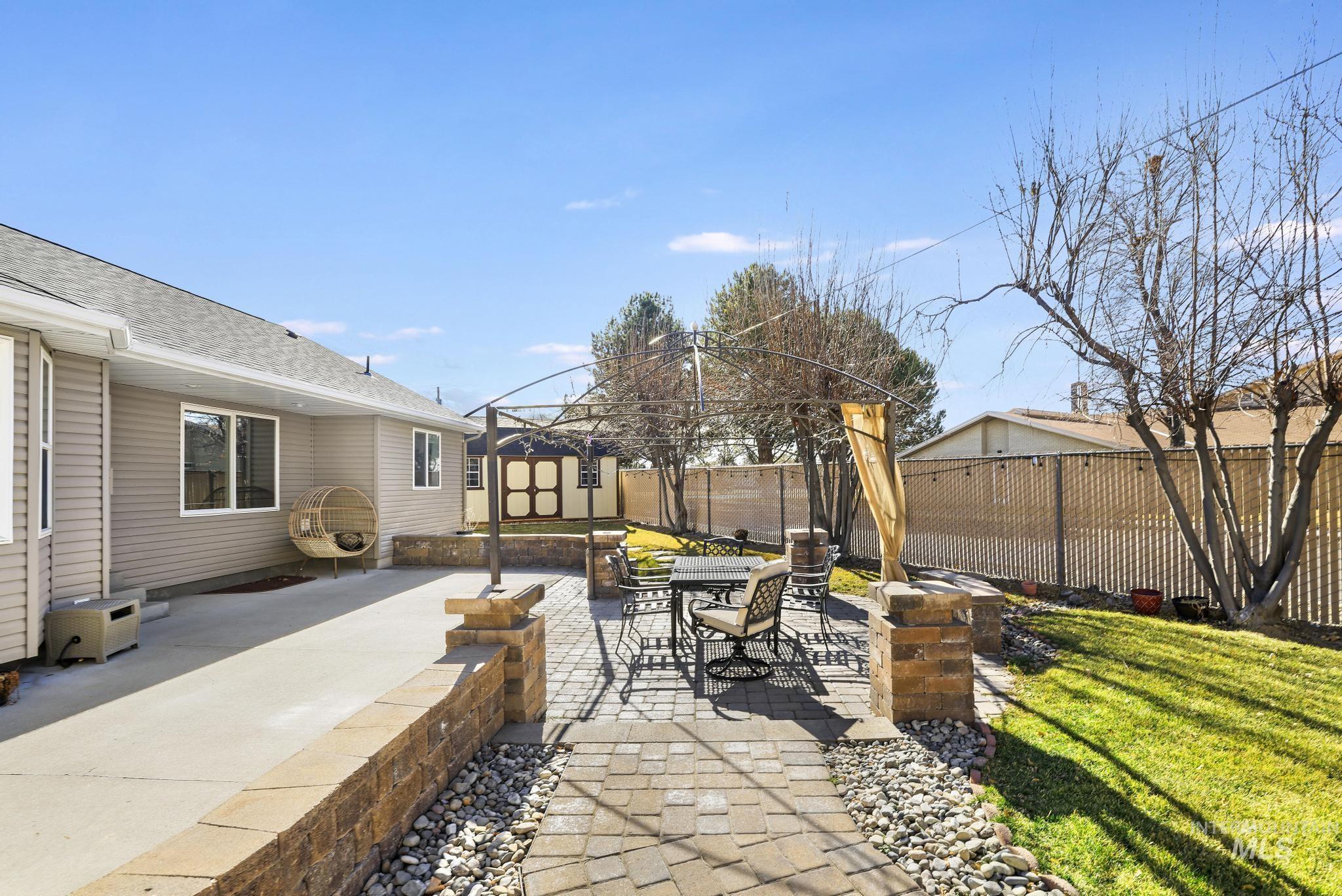 733 Beta Cir, Twin Falls, Idaho 83301, 5 Bedrooms, 3 Bathrooms, Residential For Sale, Price $545,000,MLS 98975077