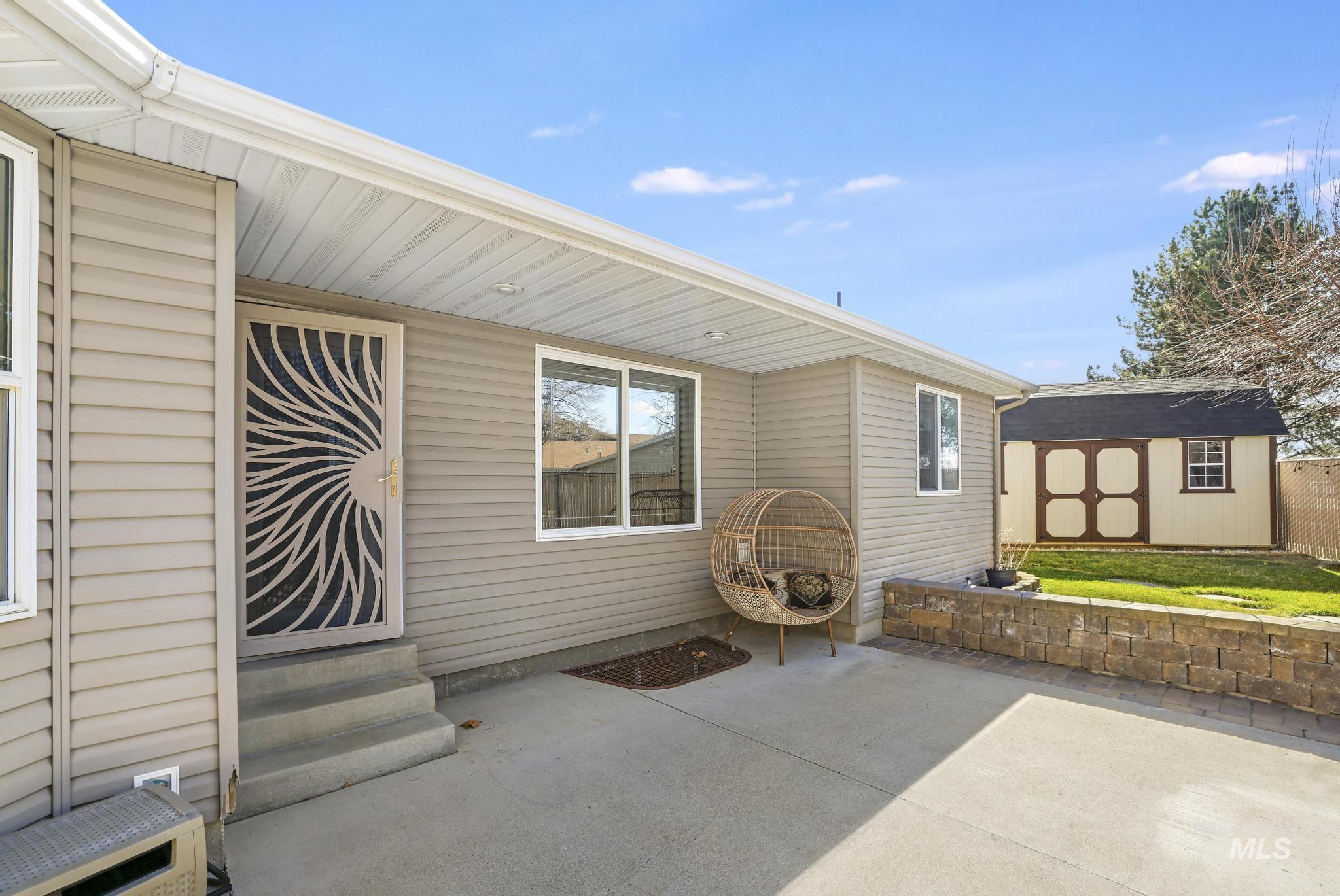 733 Beta Cir, Twin Falls, Idaho 83301, 5 Bedrooms, 3 Bathrooms, Residential For Sale, Price $545,000,MLS 98975077