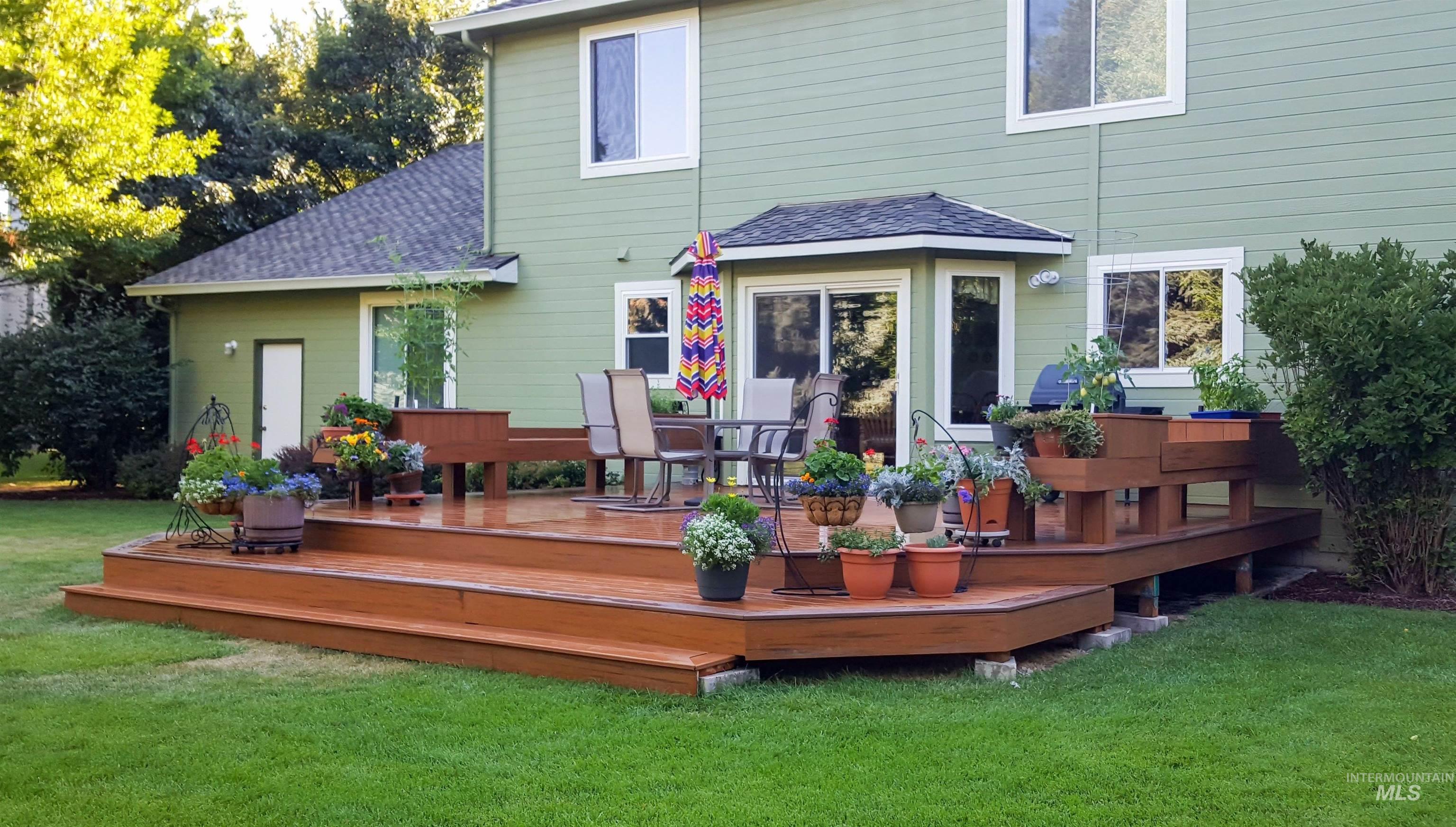 5312 N Hickory Tree Way, Boise, Idaho 83713, 5 Bedrooms, 3 Bathrooms, Residential For Sale, Price $770,000,MLS 98975081