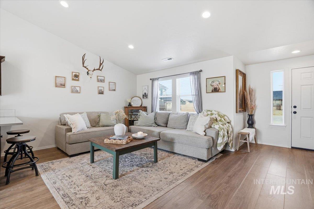 11391 Alice Springs St, Caldwell, Idaho 83607, 3 Bedrooms, 2 Bathrooms, Residential For Sale, Price $359,000,MLS 98975082