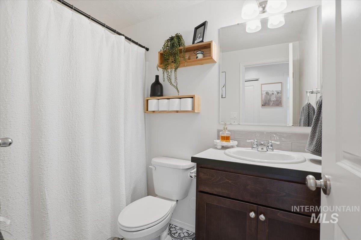 11391 Alice Springs St, Caldwell, Idaho 83607, 3 Bedrooms, 2 Bathrooms, Residential For Sale, Price $359,000,MLS 98975082