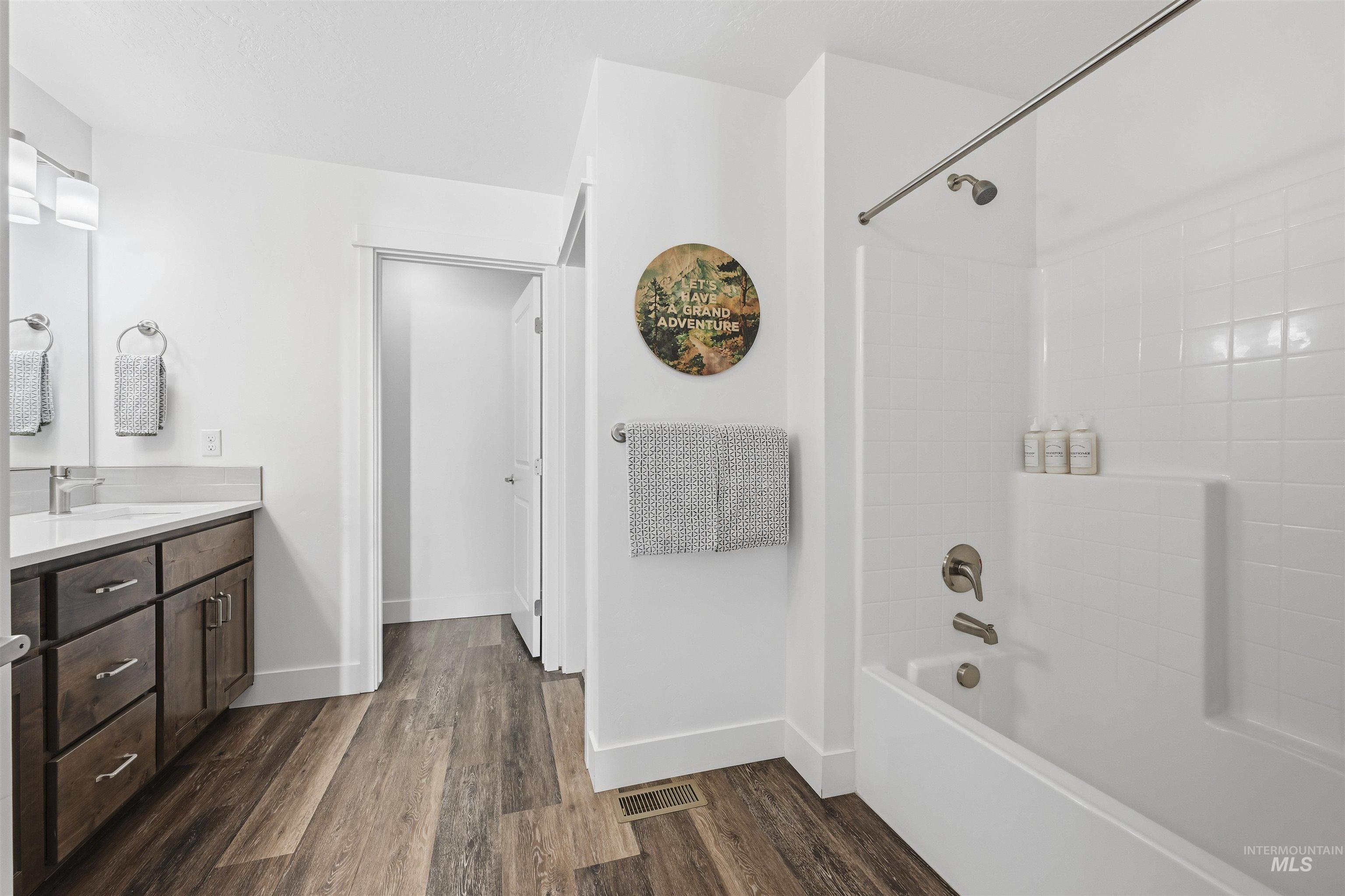 109 Broken Pine Lane, McCall, Idaho 83638, 3 Bedrooms, 3 Bathrooms, Residential For Sale, Price $569,900,MLS 98975084