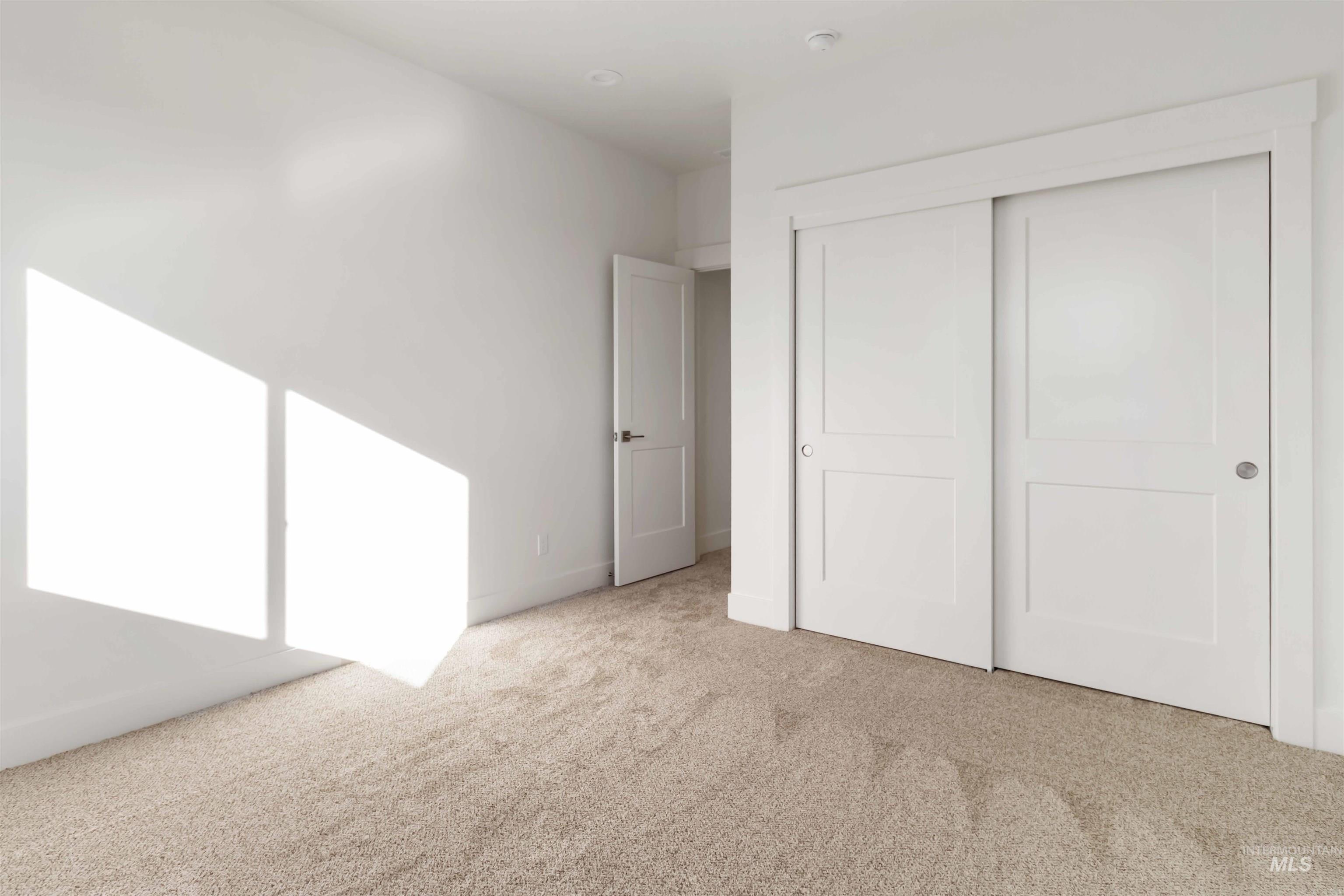 1927 E Mainacht St, Meridian, Idaho 83642, 4 Bedrooms, 2.5 Bathrooms, Residential For Sale, Price $699,900,MLS 98975087