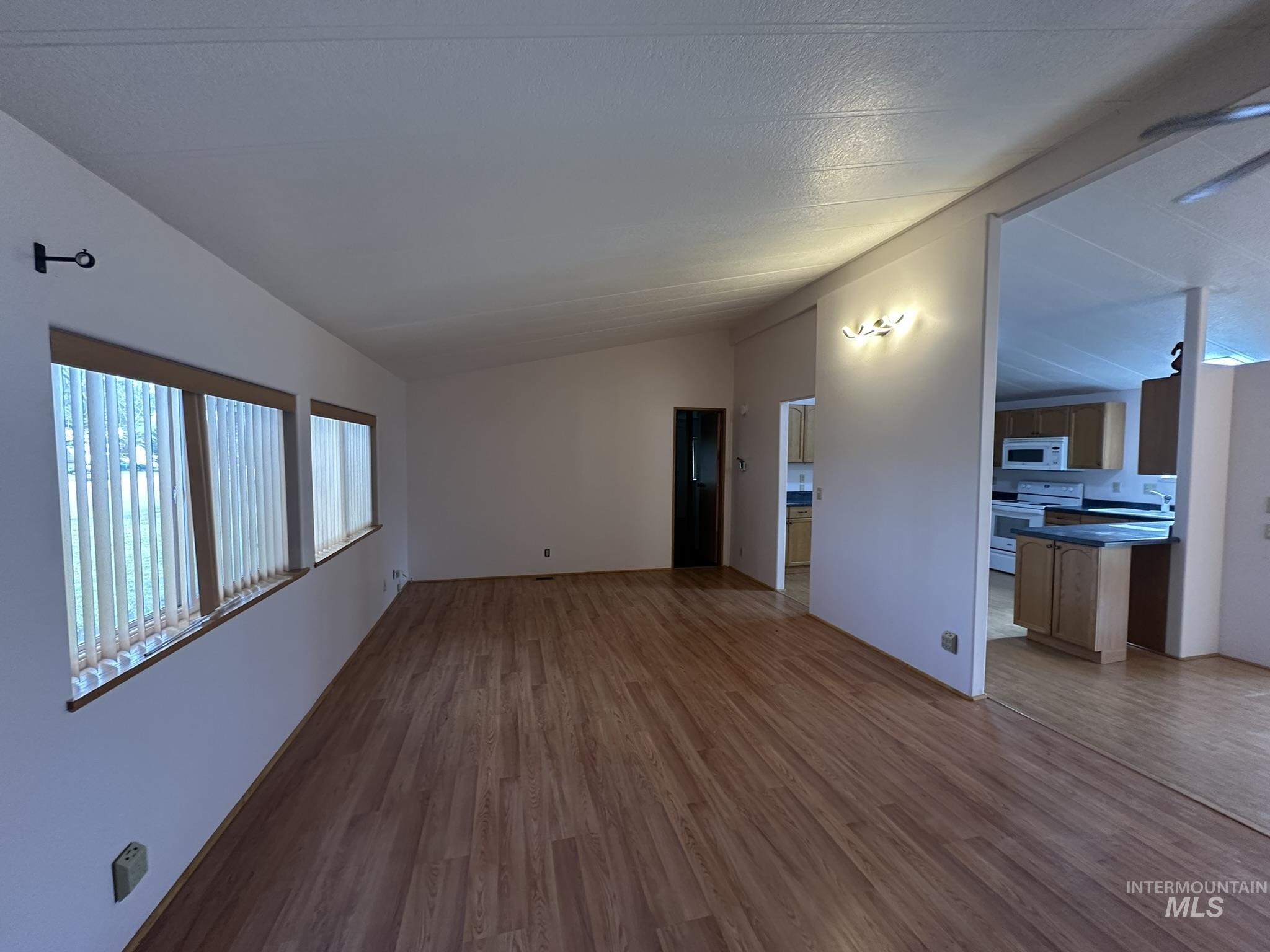 1557 NW 26 Th St, Fruitland, Idaho 83619, 4 Bedrooms, 2 Bathrooms, Residential For Sale, Price $329,900,MLS 98975089