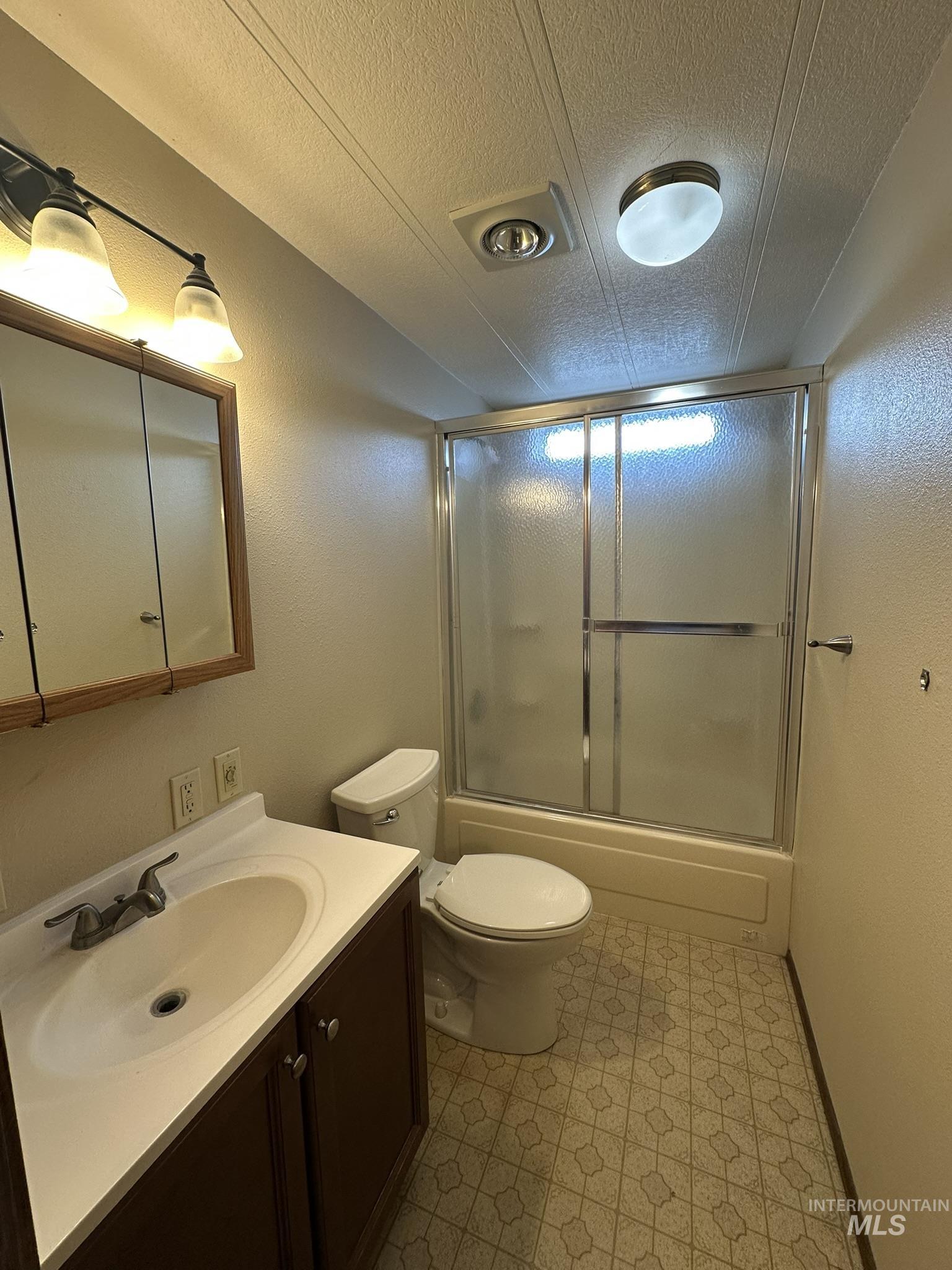 1557 NW 26 Th St, Fruitland, Idaho 83619, 4 Bedrooms, 2 Bathrooms, Residential For Sale, Price $329,900,MLS 98975089