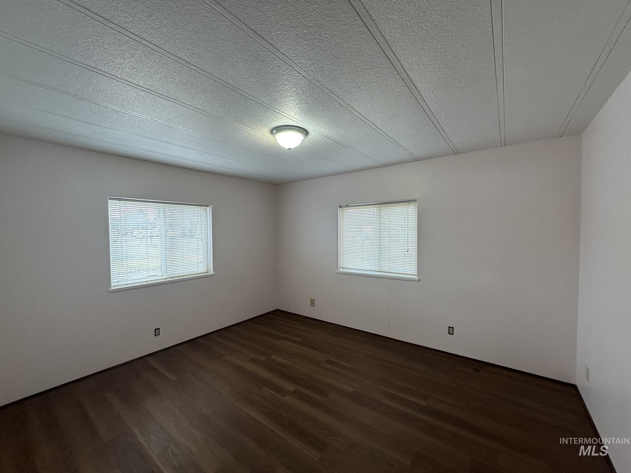 1557 NW 26 Th St, Fruitland, Idaho 83619, 4 Bedrooms, 2 Bathrooms, Residential For Sale, Price $329,900,MLS 98975089