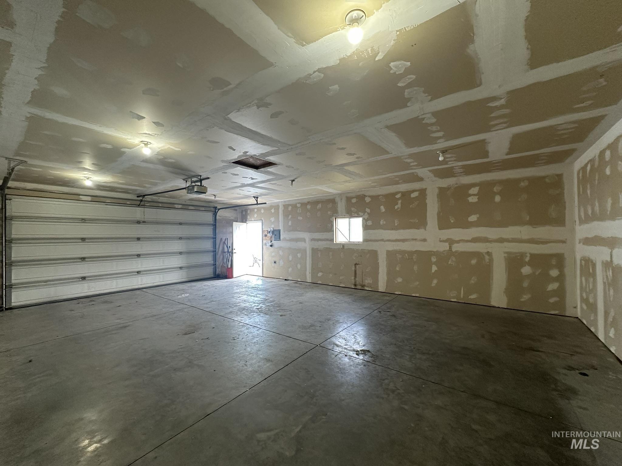 1557 NW 26 Th St, Fruitland, Idaho 83619, 4 Bedrooms, 2 Bathrooms, Residential For Sale, Price $329,900,MLS 98975089