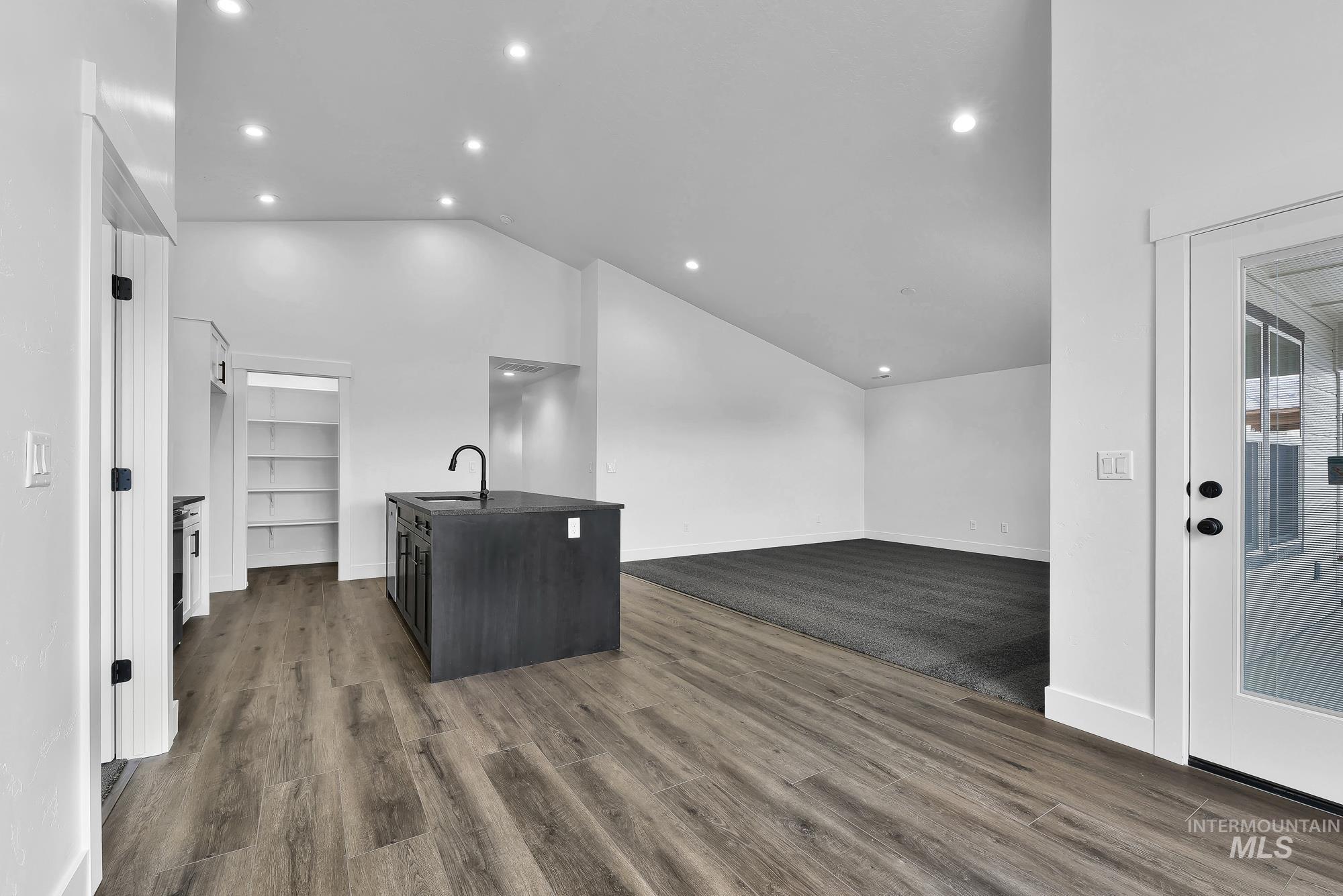 325 N 12th St, Parma, Idaho 83660, 3 Bedrooms, 2 Bathrooms, Residential For Sale, Price $385,000,MLS 98975090