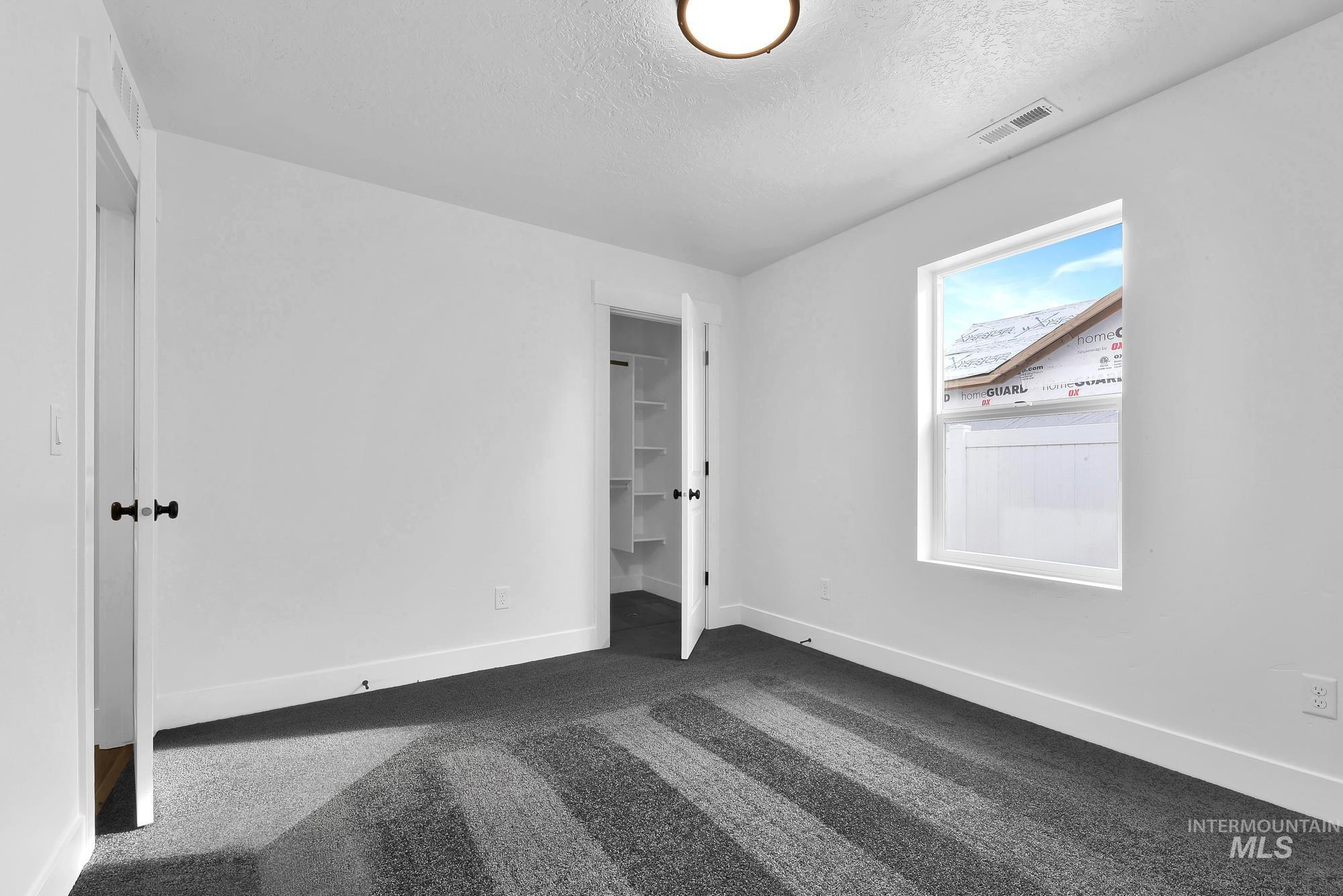 325 N 12th St, Parma, Idaho 83660, 3 Bedrooms, 2 Bathrooms, Residential For Sale, Price $385,000,MLS 98975090