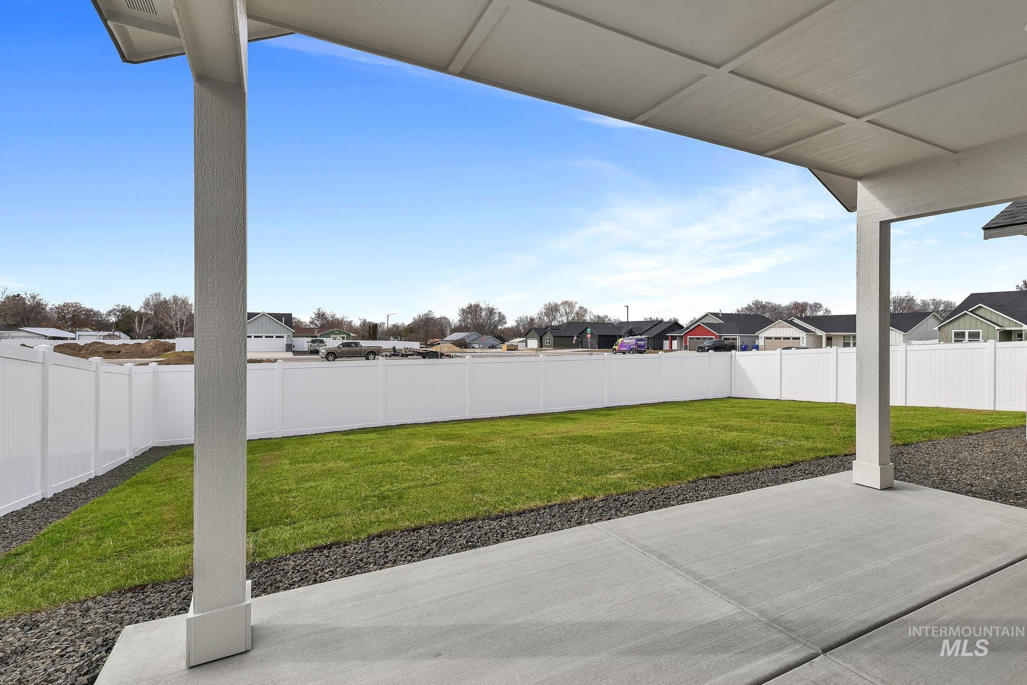 325 N 12th St, Parma, Idaho 83660, 3 Bedrooms, 2 Bathrooms, Residential For Sale, Price $385,000,MLS 98975090