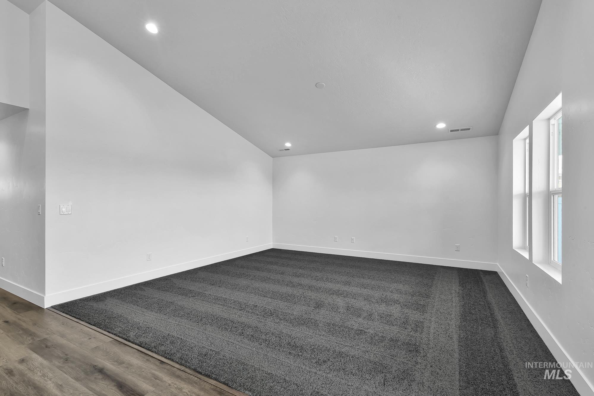 325 N 12th St, Parma, Idaho 83660, 3 Bedrooms, 2 Bathrooms, Residential For Sale, Price $385,000,MLS 98975090