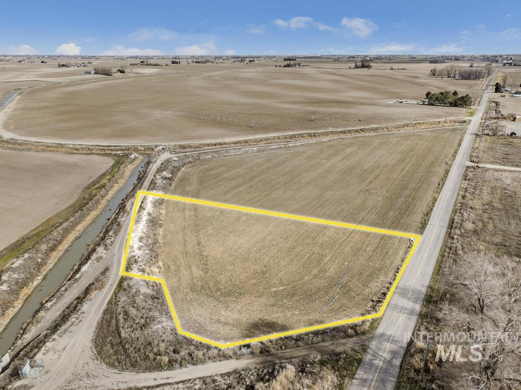 Parcel 1 300 South Road, Heyburn, Idaho 83336, Land For Sale, Price $110,000,MLS 98975091