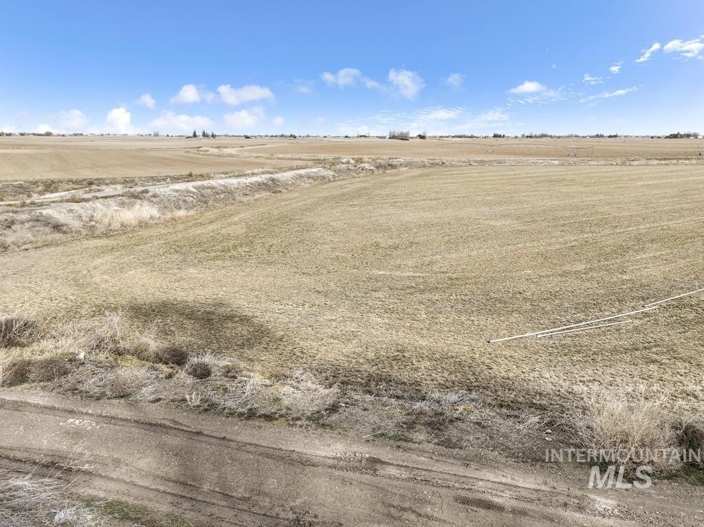Parcel 1 300 South Road, Heyburn, Idaho 83336, Land For Sale, Price $110,000,MLS 98975091