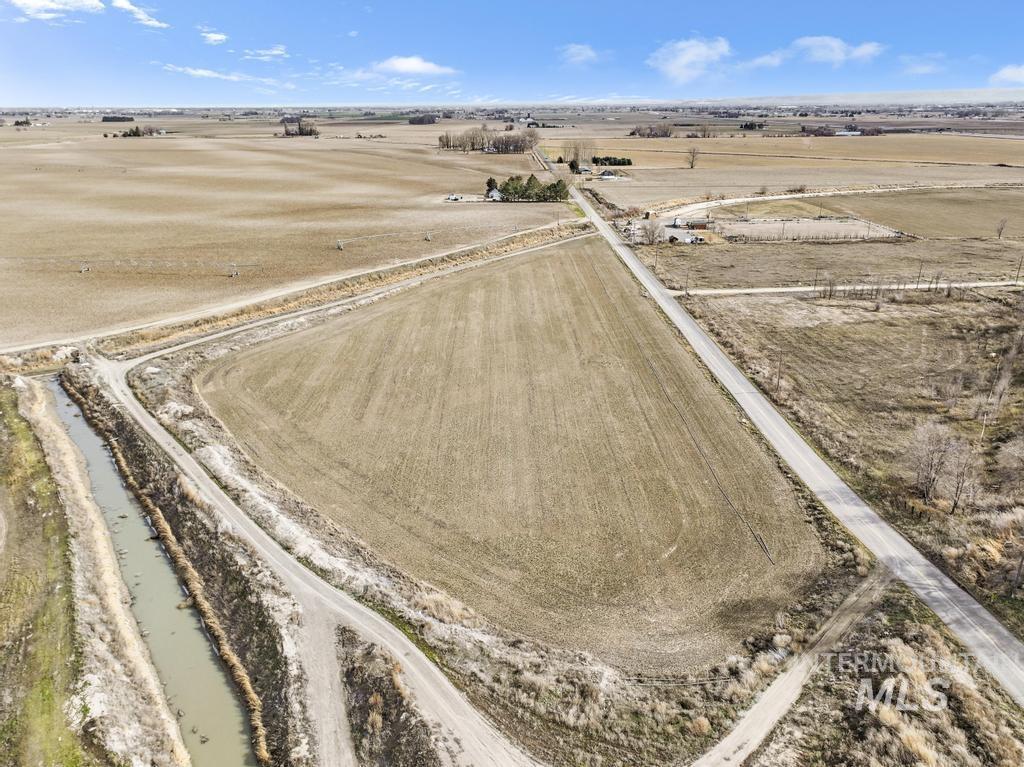 Parcel 1 300 South Road, Heyburn, Idaho 83336, Land For Sale, Price $110,000,MLS 98975091