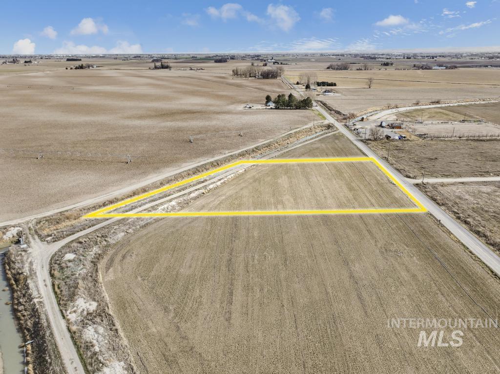 Parcel 3 300 South Road, Heyburn, Idaho 83336, Land For Sale, Price $120,000,MLS 98975095