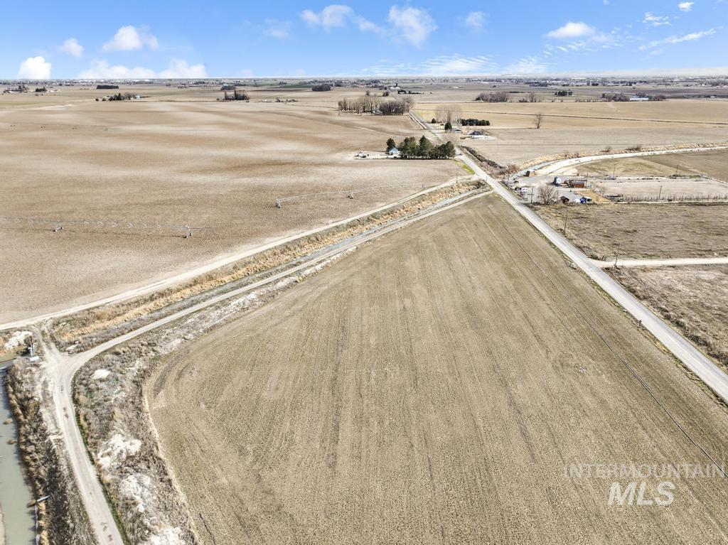 Parcel 3 300 South Road, Heyburn, Idaho 83336, Land For Sale, Price $120,000,MLS 98975095