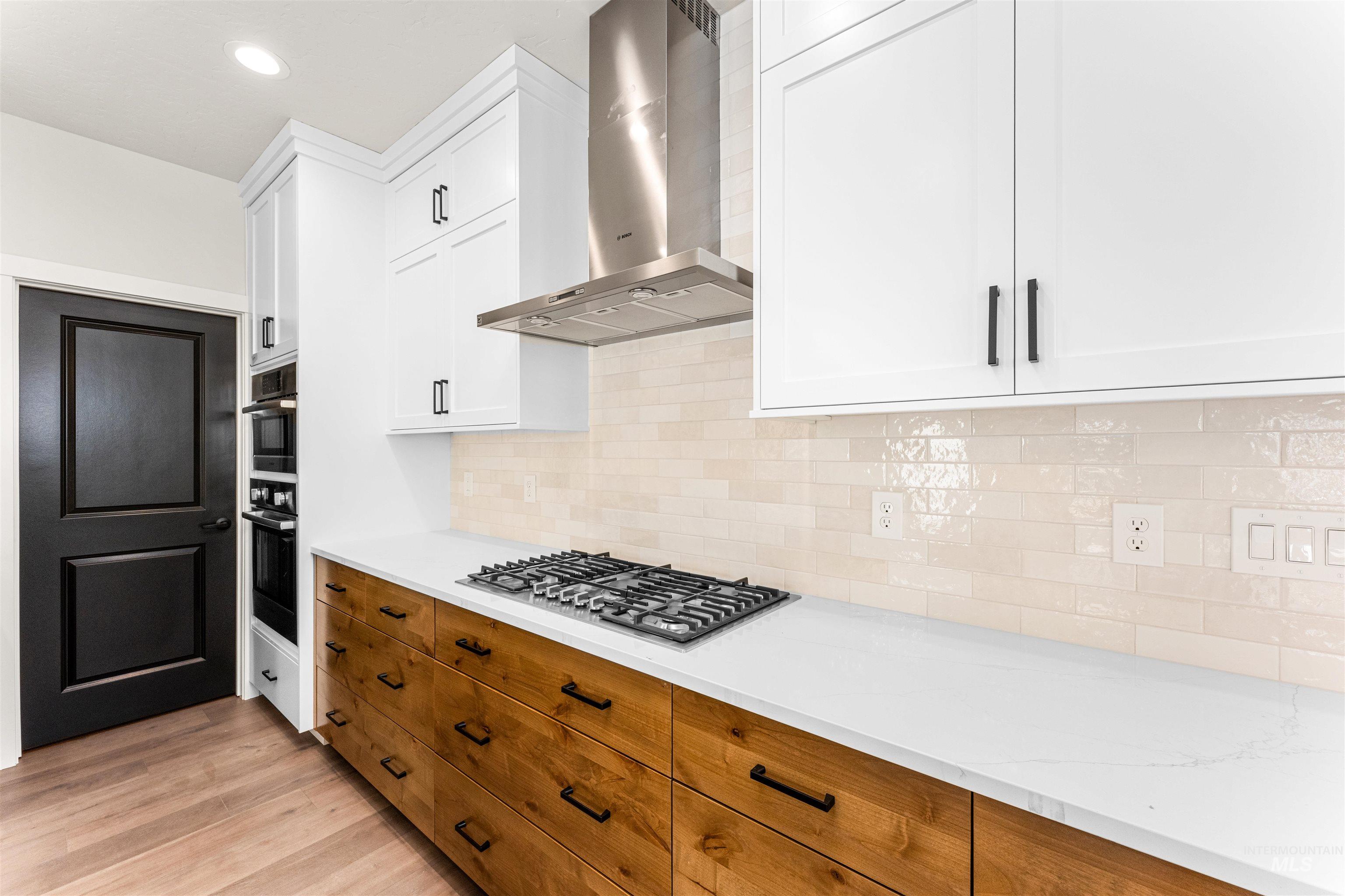 2710 W Gidran, Meridian, Idaho 83642, 3 Bedrooms, 2.5 Bathrooms, Residential For Sale, Price $599,900,MLS 98975096