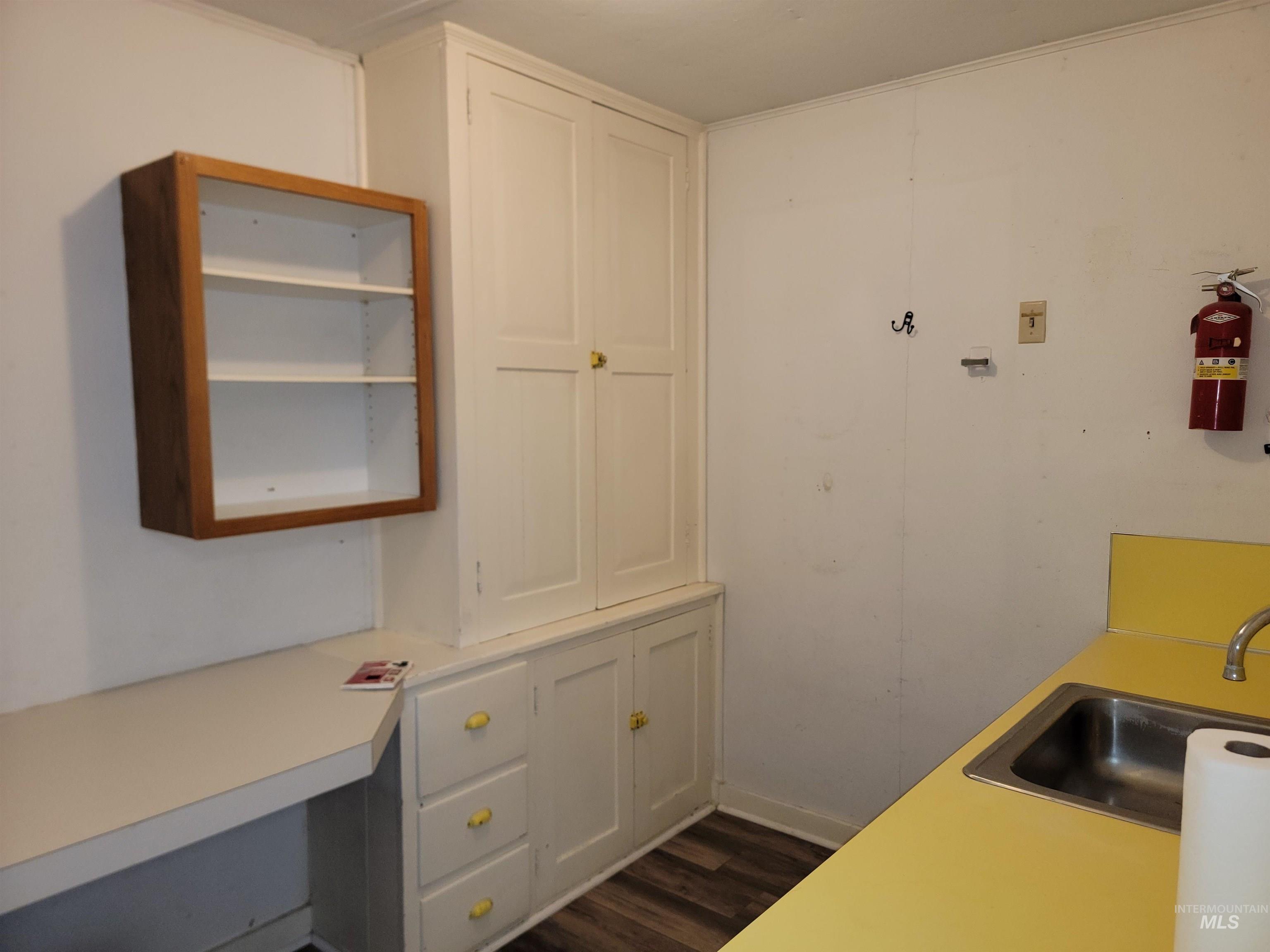 1015 Cleveland Blvd, Caldwell, Idaho 83605-3853, Business/Commercial For Sale, Price $300,000,MLS 98975109