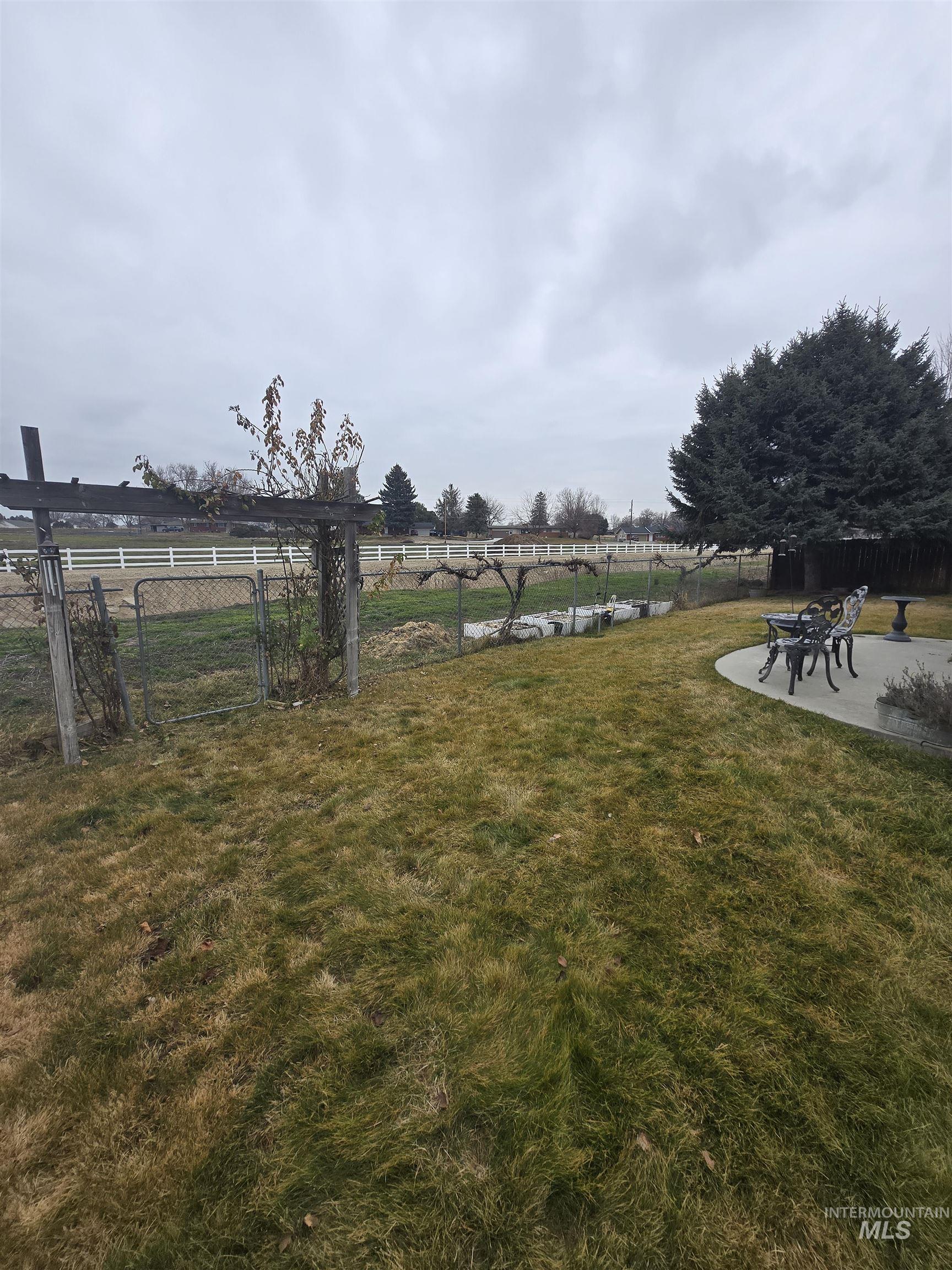 2920 E E Iowa Ave, Nampa, Idaho 83686, 3 Bedrooms, 2 Bathrooms, Residential For Sale, Price $349,900,MLS 98975119