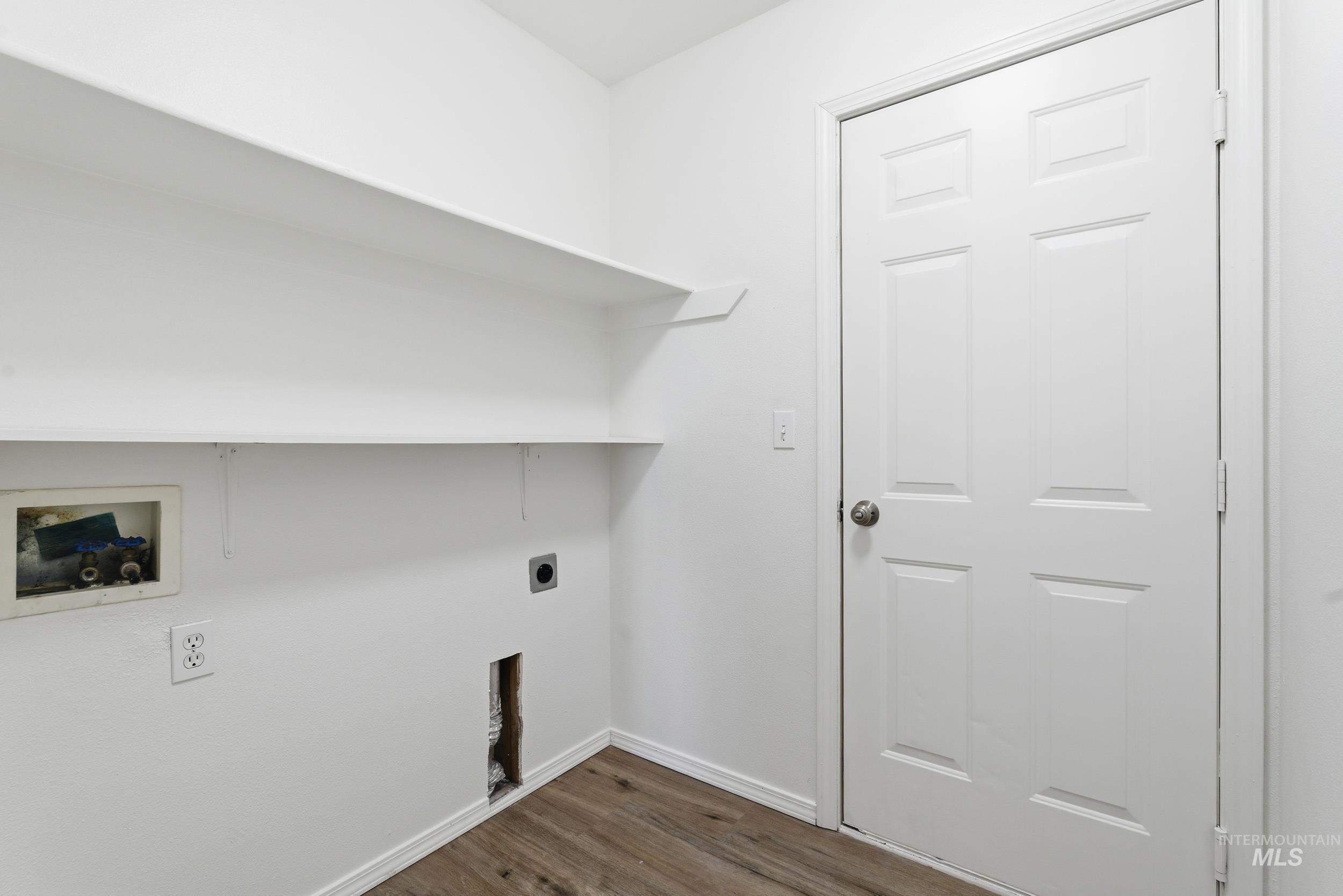 723 Trailside Dr., Caldwell, Idaho 83607-1503, 3 Bedrooms, 2 Bathrooms, Residential For Sale, Price $339,900,MLS 98975123