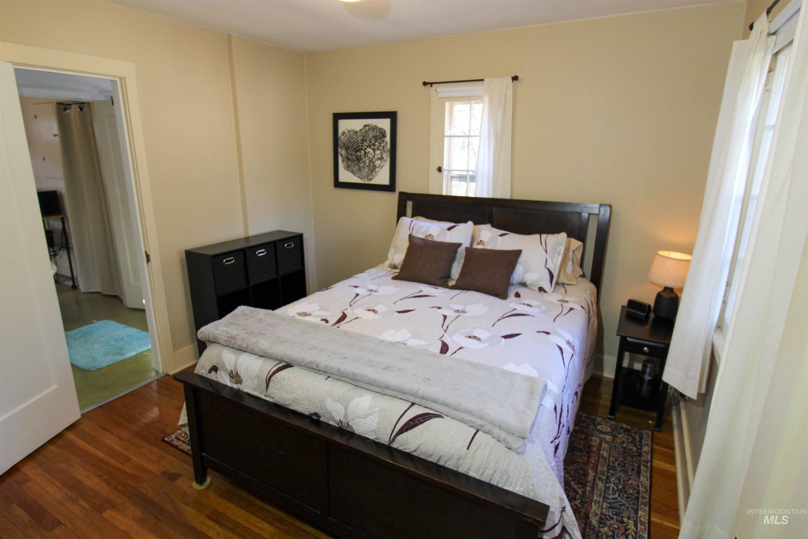 2551 W Hill Rd, Boise, Idaho 83702, 1 Bedroom, 1 Bathroom, Residential For Sale, Price $414,000, 98975125