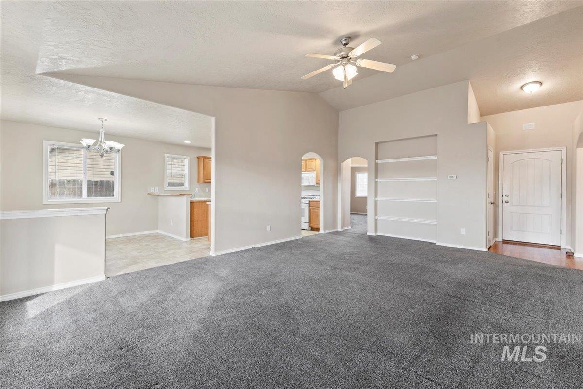 627 Prince, Wilder, Idaho 83676, 3 Bedrooms, 2 Bathrooms, Residential For Sale, Price $324,900,MLS 98975127