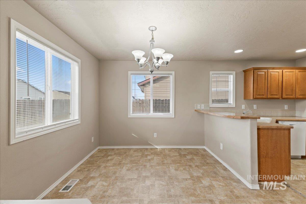 627 Prince, Wilder, Idaho 83676, 3 Bedrooms, 2 Bathrooms, Residential For Sale, Price $324,900,MLS 98975127