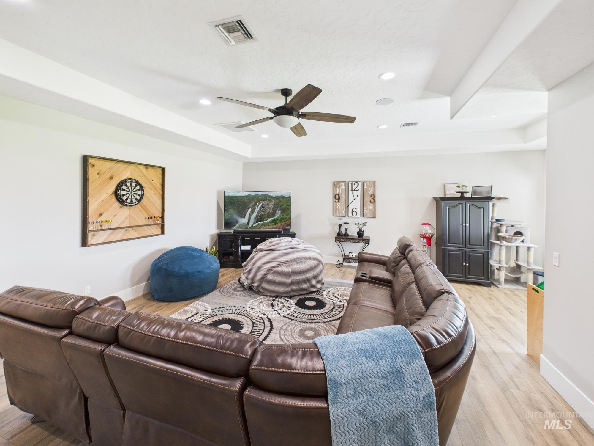 11621 Bullock Road, Middleton, Idaho 83644, 5 Bedrooms, 4 Bathrooms, Residential For Sale, Price $1,520,000,MLS 98975130