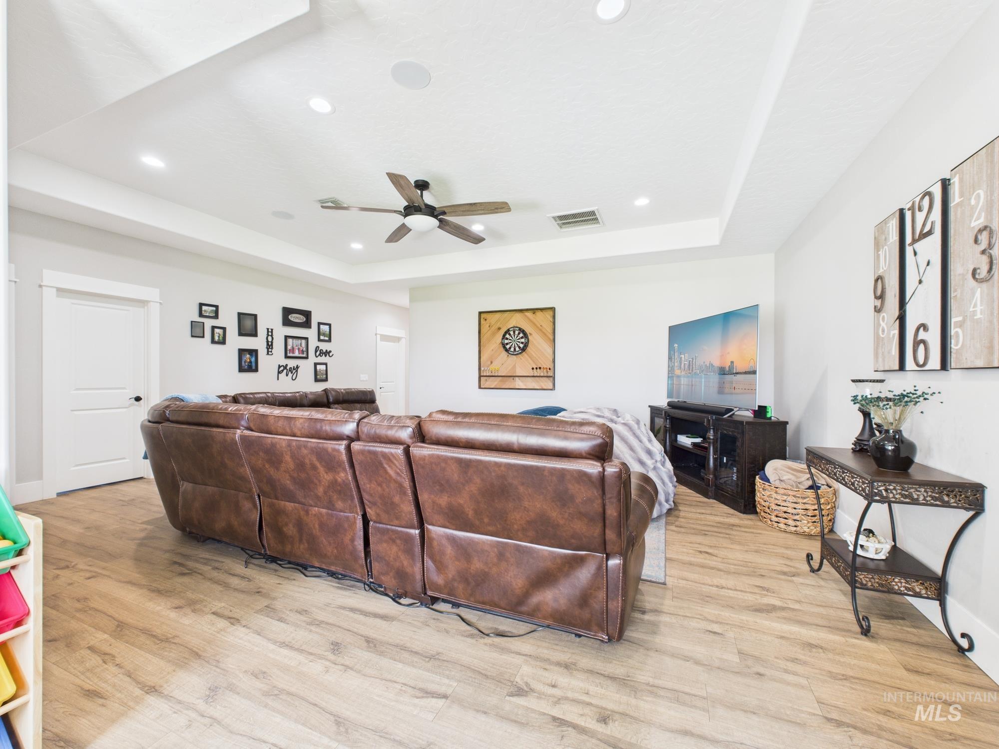 11621 Bullock Road, Middleton, Idaho 83644, 5 Bedrooms, 4 Bathrooms, Residential For Sale, Price $1,520,000,MLS 98975130