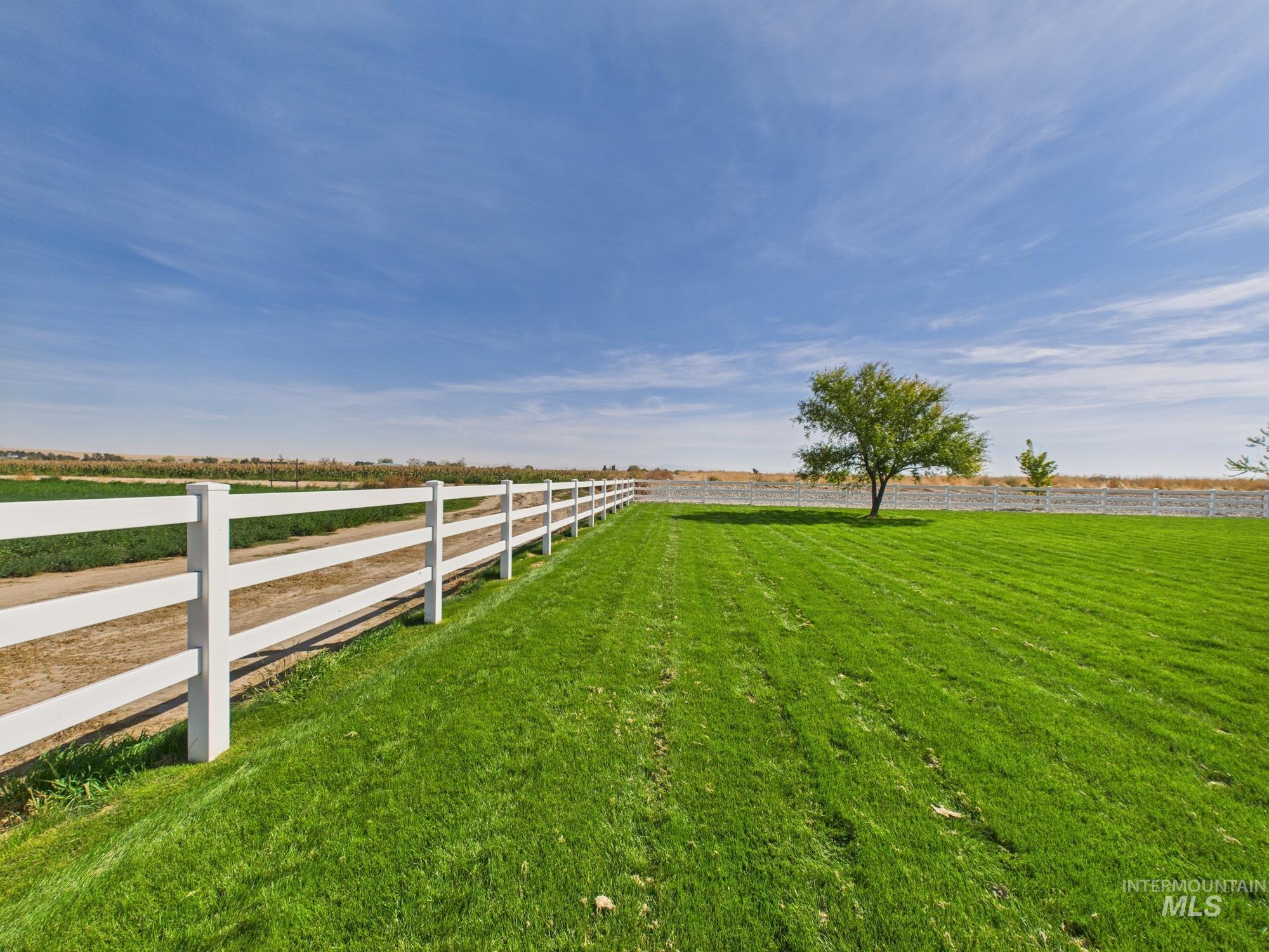 11621 Bullock Road, Middleton, Idaho 83644, 5 Bedrooms, 4 Bathrooms, Residential For Sale, Price $1,520,000,MLS 98975130