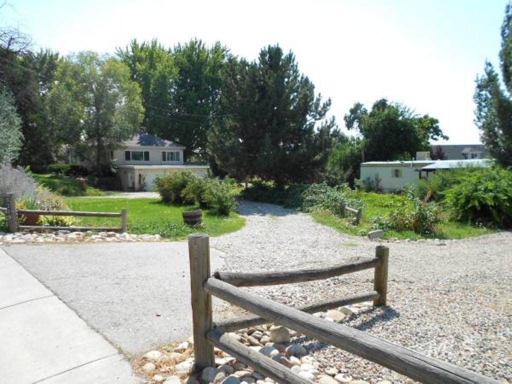 1119 N Eagle Rd, Eagle, Idaho 83616-5017, 3 Bedrooms, 1 Bathroom, Residential For Sale, Price $980,000,MLS 98975131