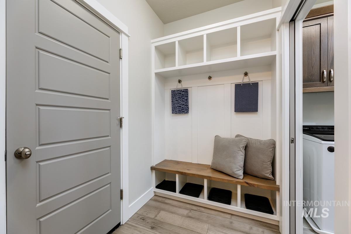 12450 W Brentor St, Boise, Idaho 83709, 3 Bedrooms, 2 Bathrooms, Residential For Sale, Price $600,000,MLS 98975133