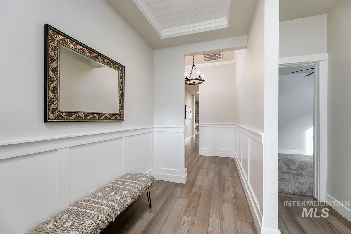 12450 W Brentor St, Boise, Idaho 83709, 3 Bedrooms, 2 Bathrooms, Residential For Sale, Price $600,000,MLS 98975133