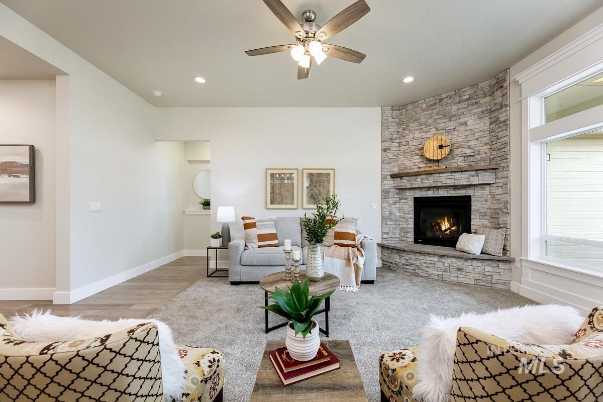 12450 W Brentor St, Boise, Idaho 83709, 3 Bedrooms, 2 Bathrooms, Residential For Sale, Price $600,000,MLS 98975133